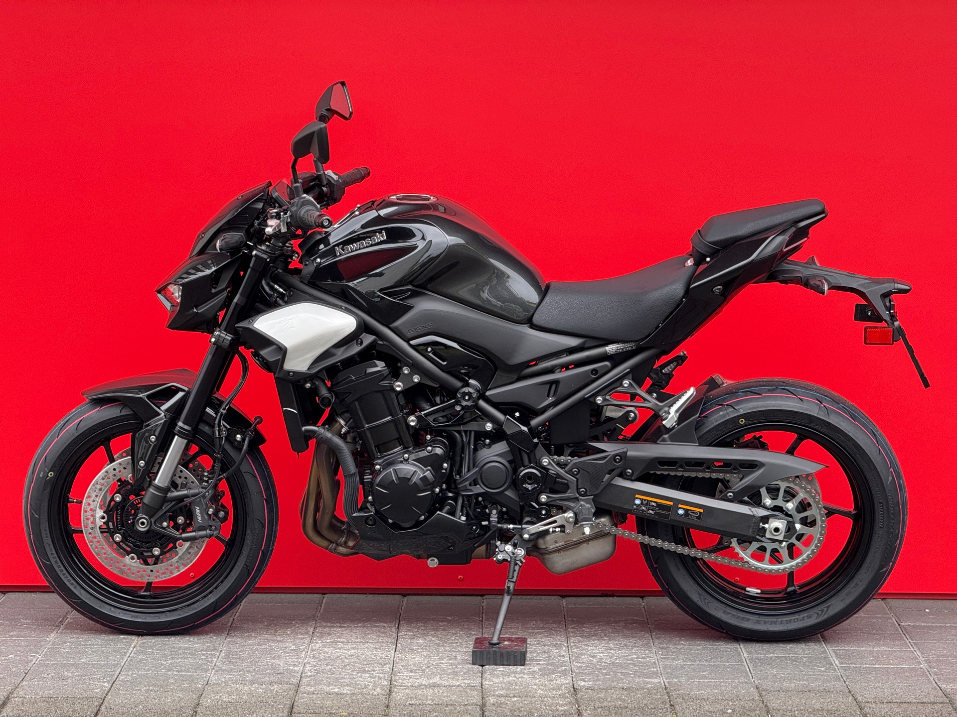 KAWASAKI Z 900 (35kW)-image-10
