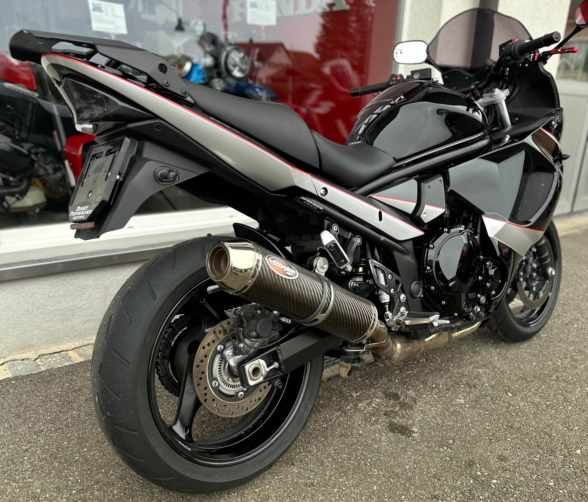 SUZUKI GSX 1250 F ABS-showroom-element-2