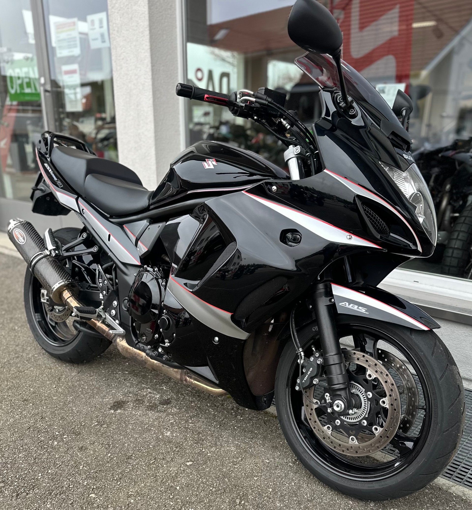 SUZUKI GSX 1250 F ABS-showroom-element-1