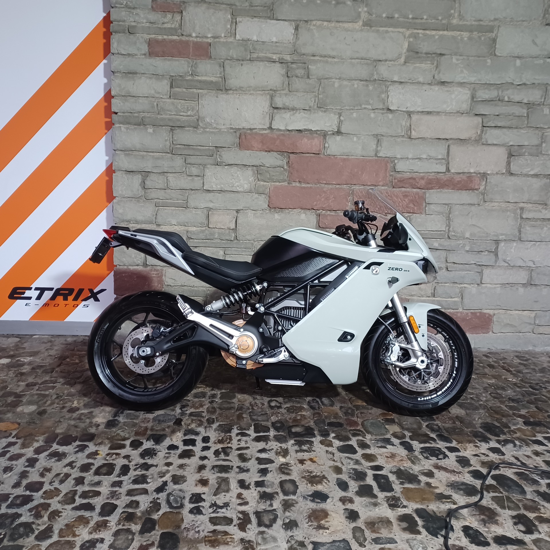 ZERO SR/S ZF 17.3