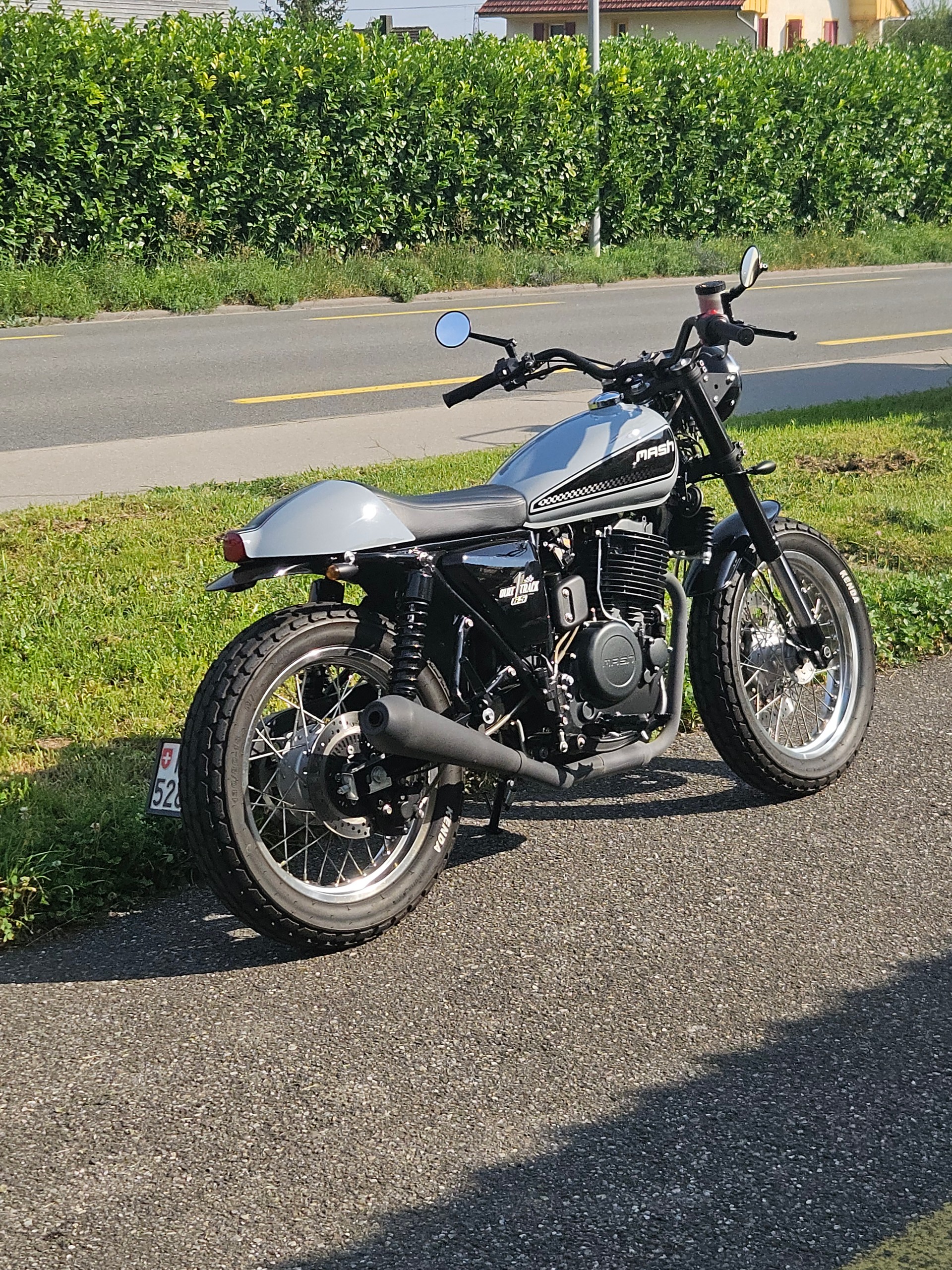 MASH 650 Dirt Track-image-4