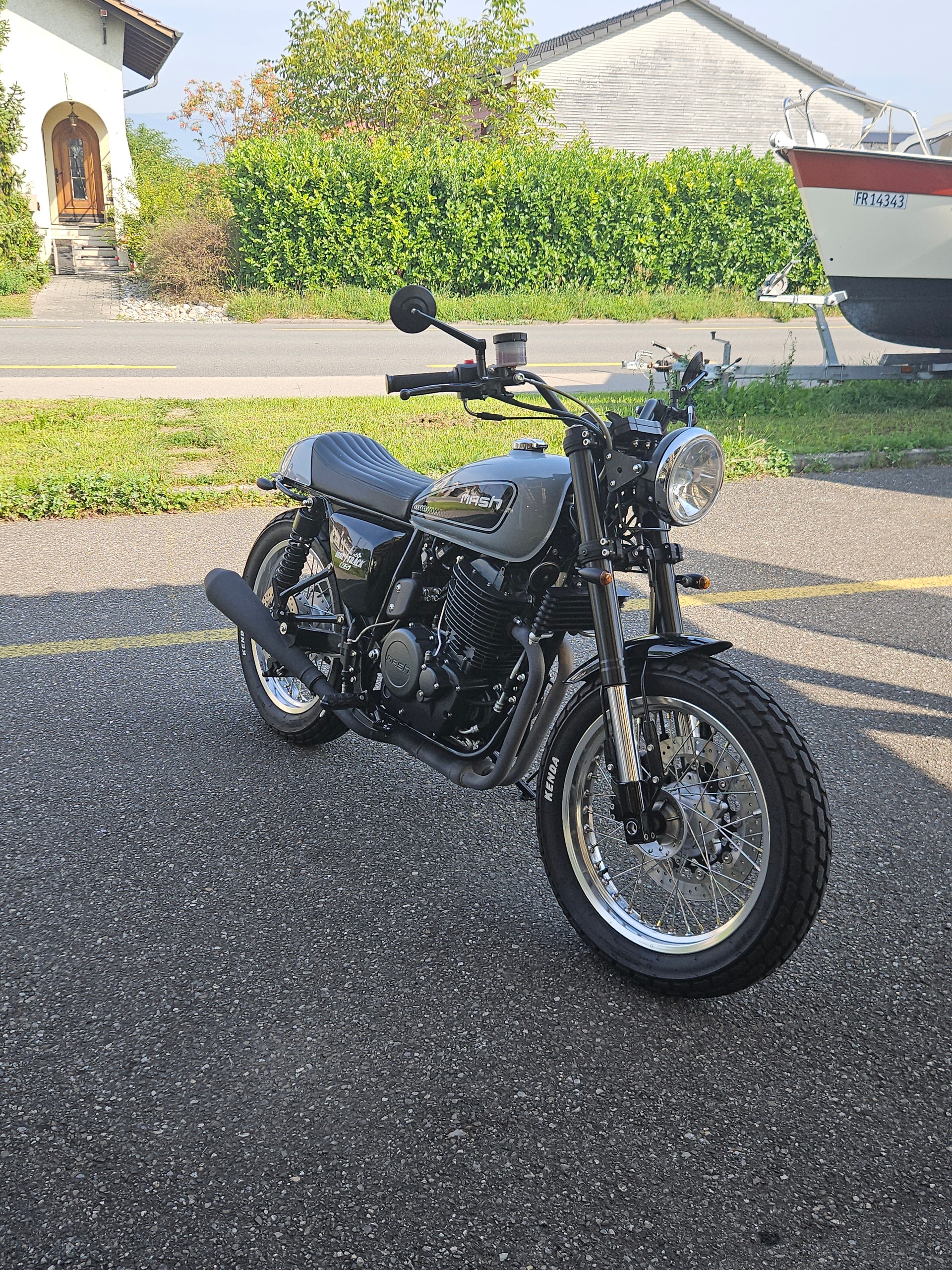 MASH 650 Dirt Track-image-2