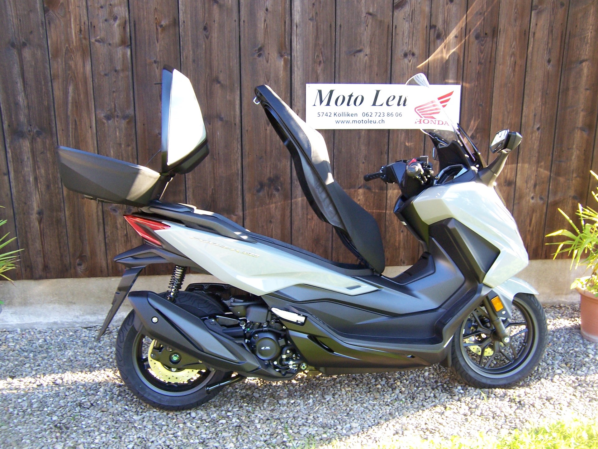 HONDA NSS 350 Smart Top Box-image-9