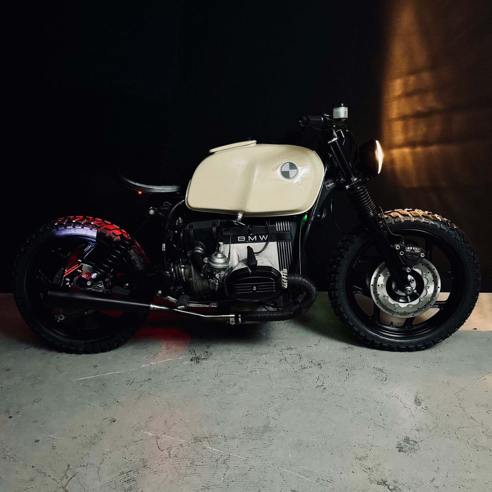 BMW R 80-showroom-element-3
