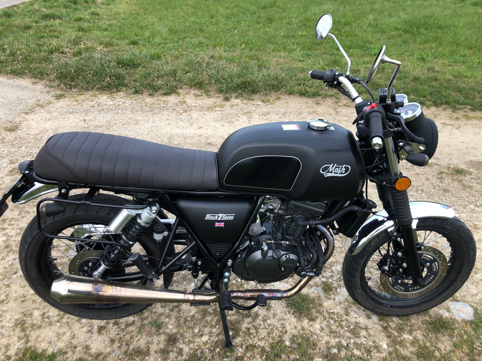 MASH 125 Black Seven