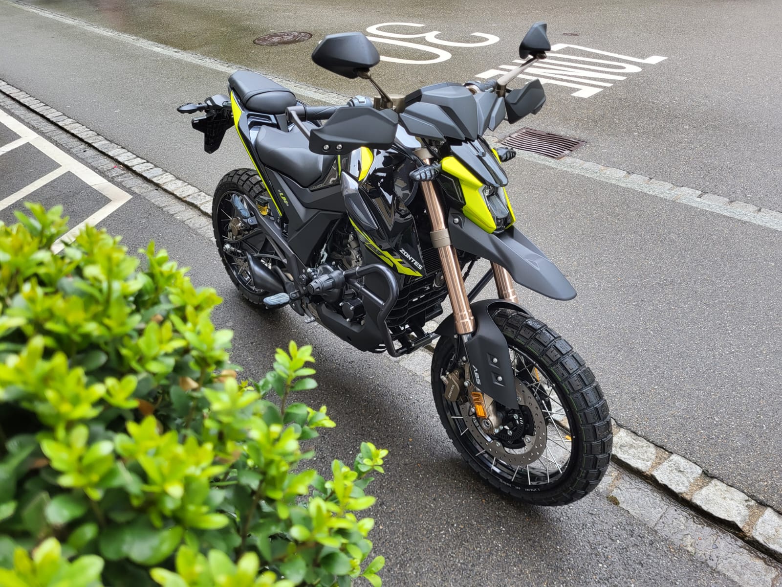 ZONTES ZT 125 U1-showroom-element-1