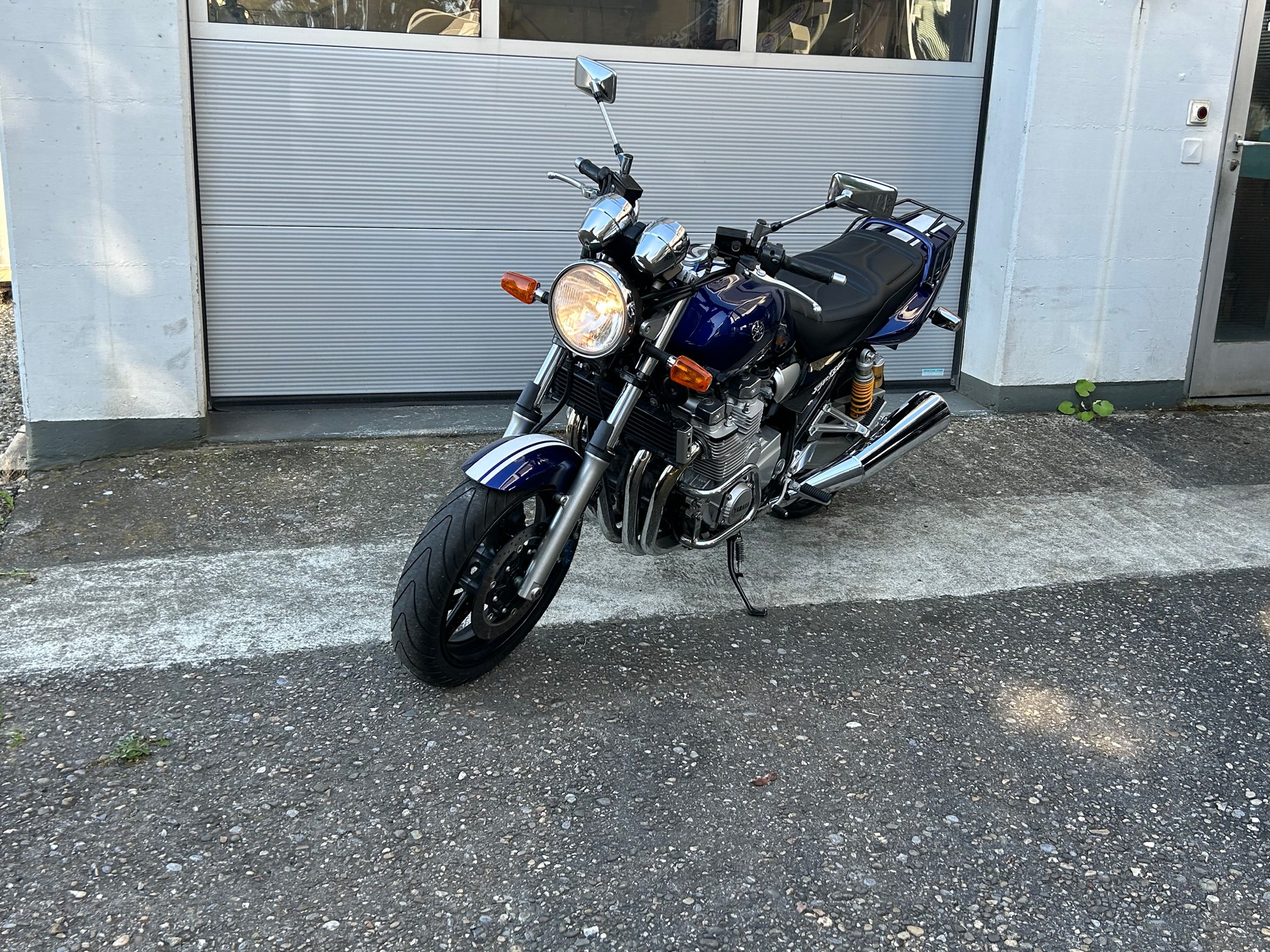 YAMAHA XJR 1300-image-5