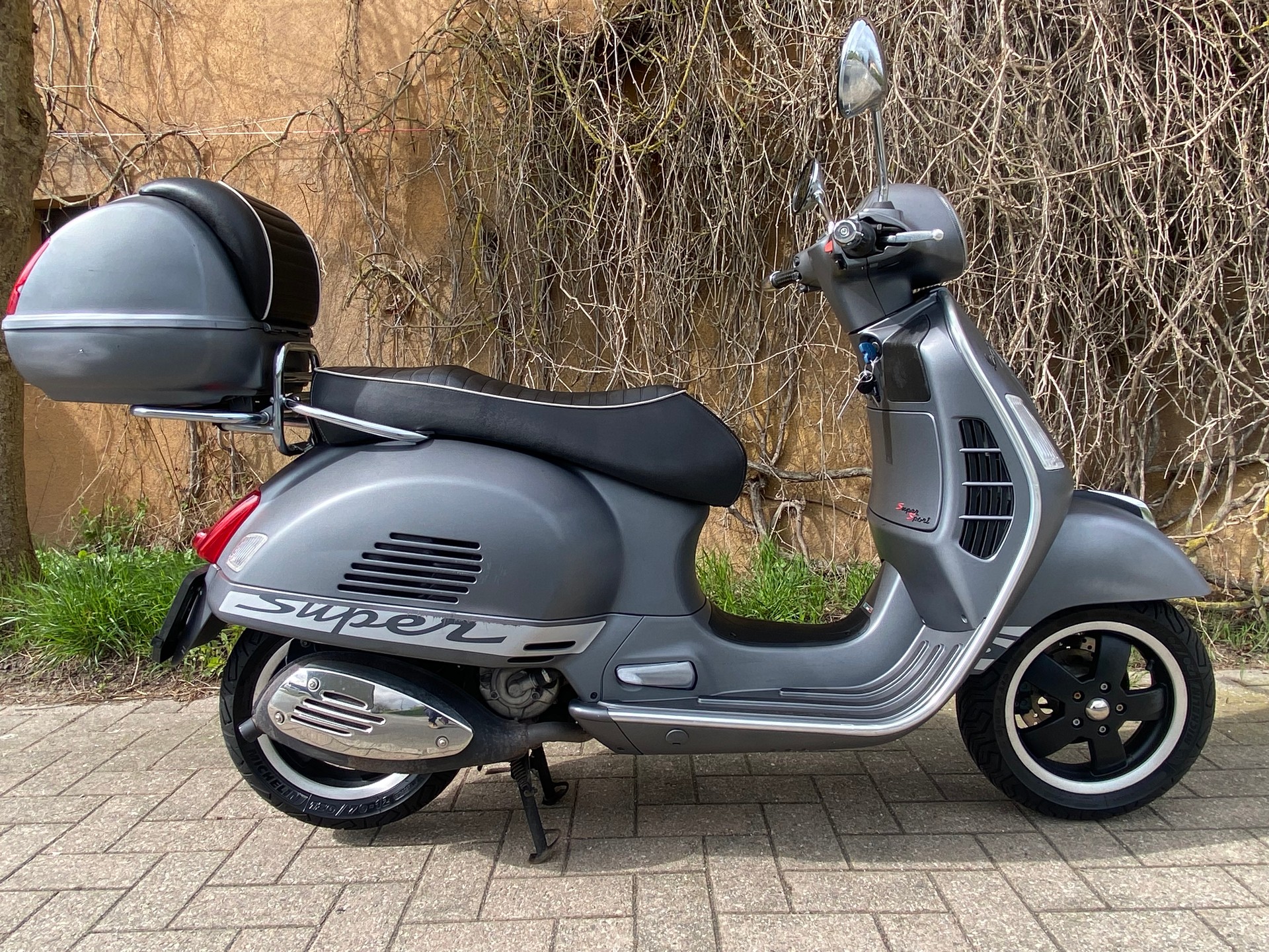 PIAGGIO Vespa GTS Super 300 i.e Sport