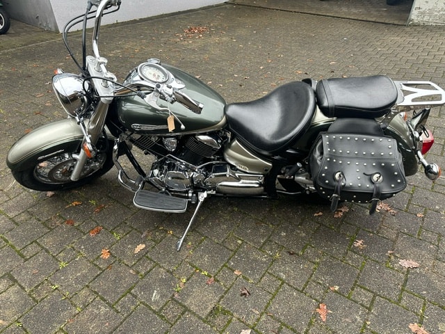 YAMAHA XVS 1100 A Drag Star Classic-showroom-element-2