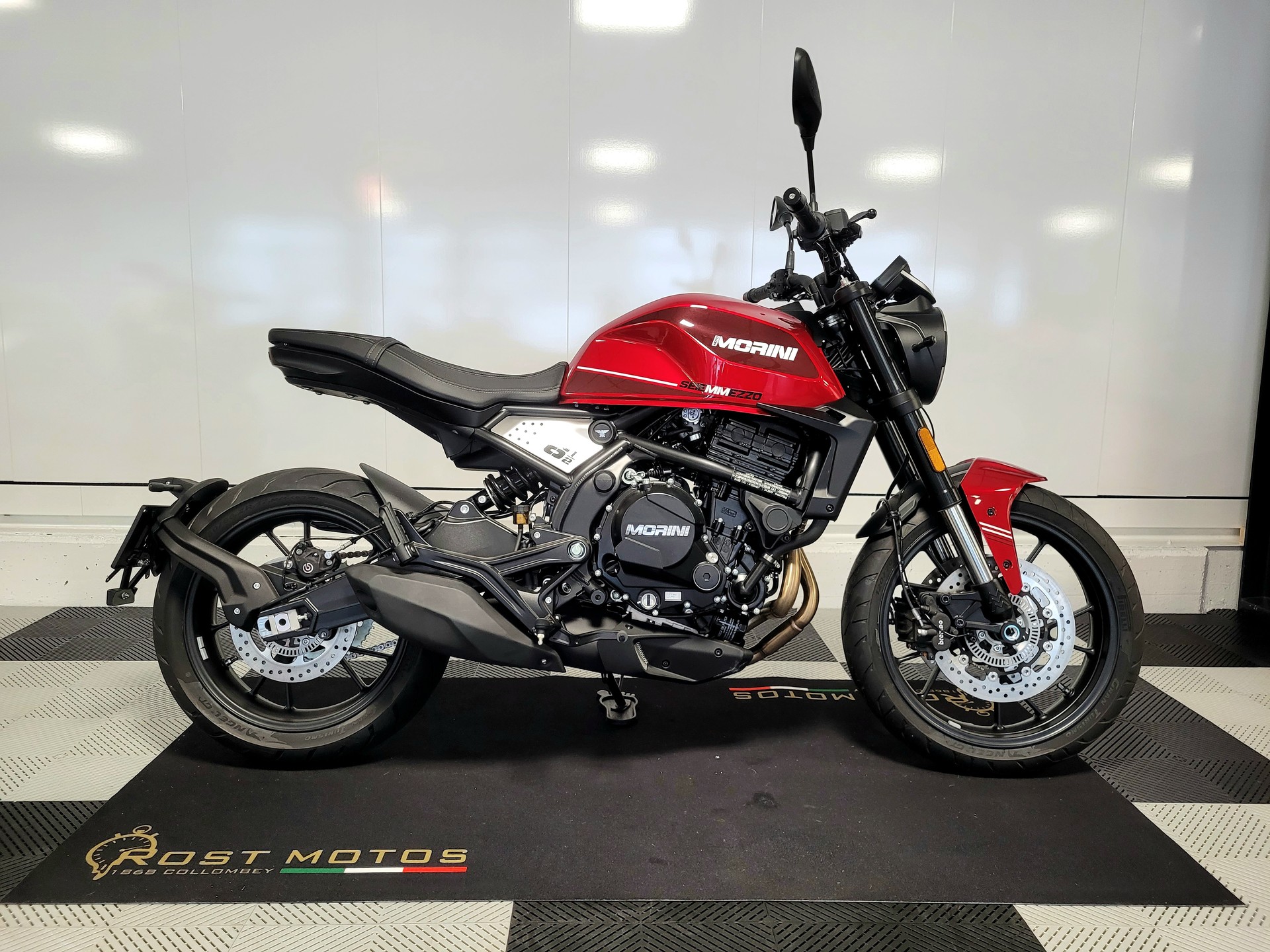 MOTO MORINI Seiemmezzo STR-image-2