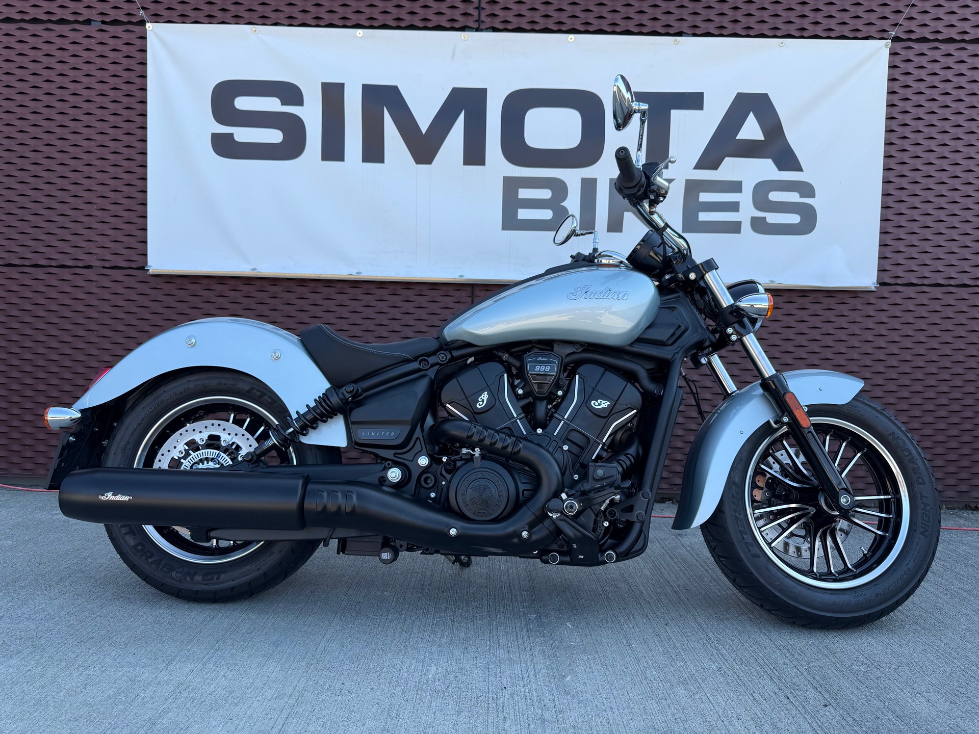 INDIAN Scout Classic Sixty LTD
