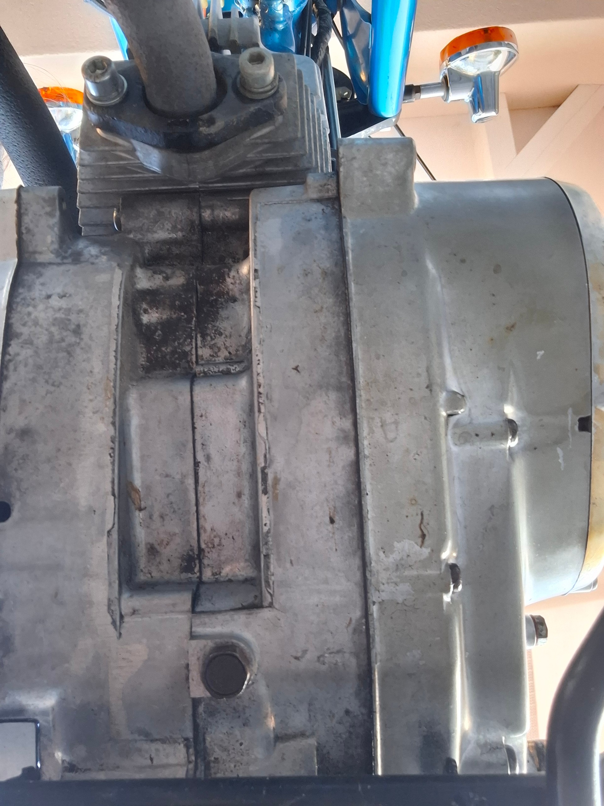 SUZUKI RV 50-image-10