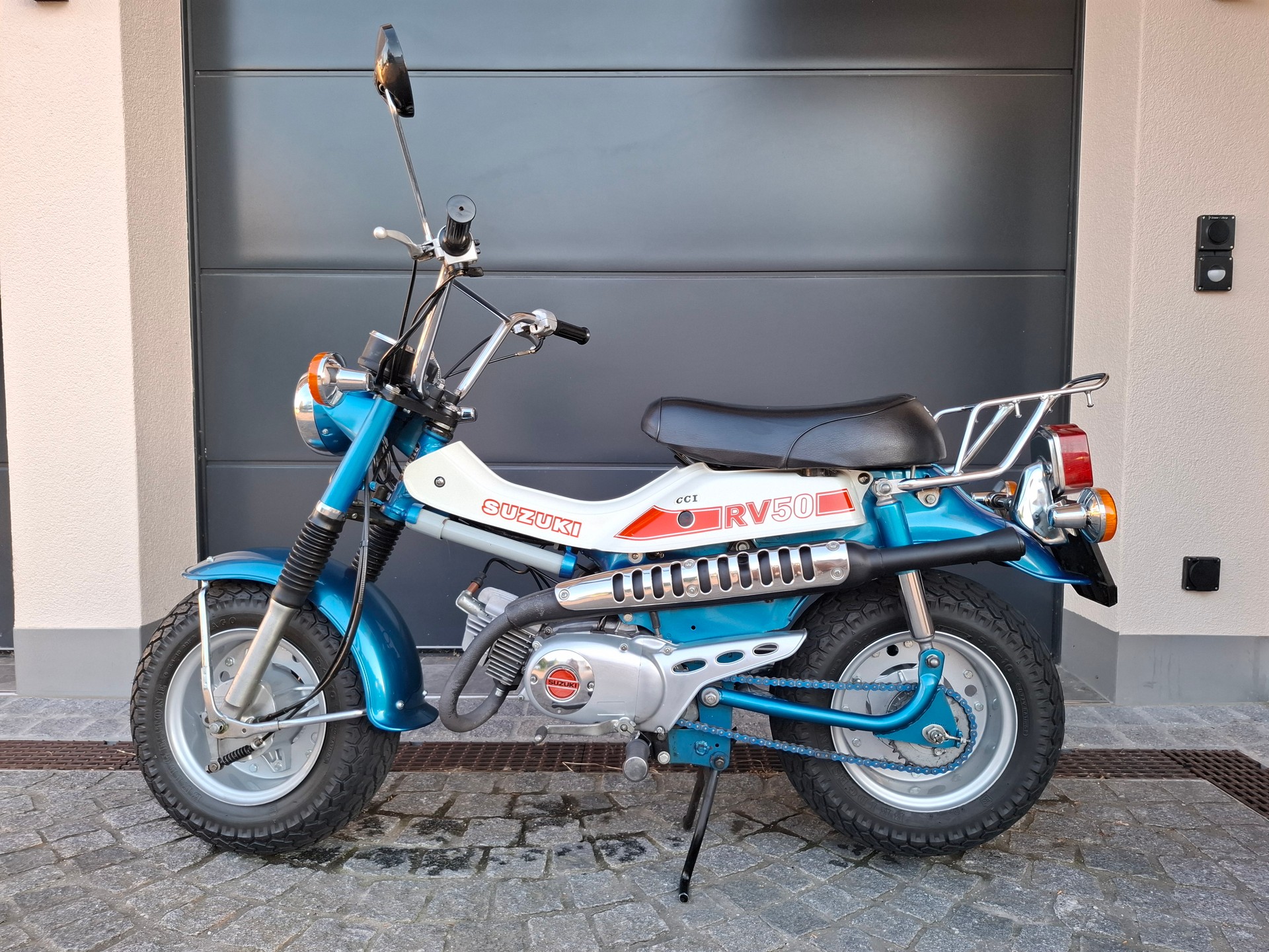 SUZUKI RV 50-image-0
