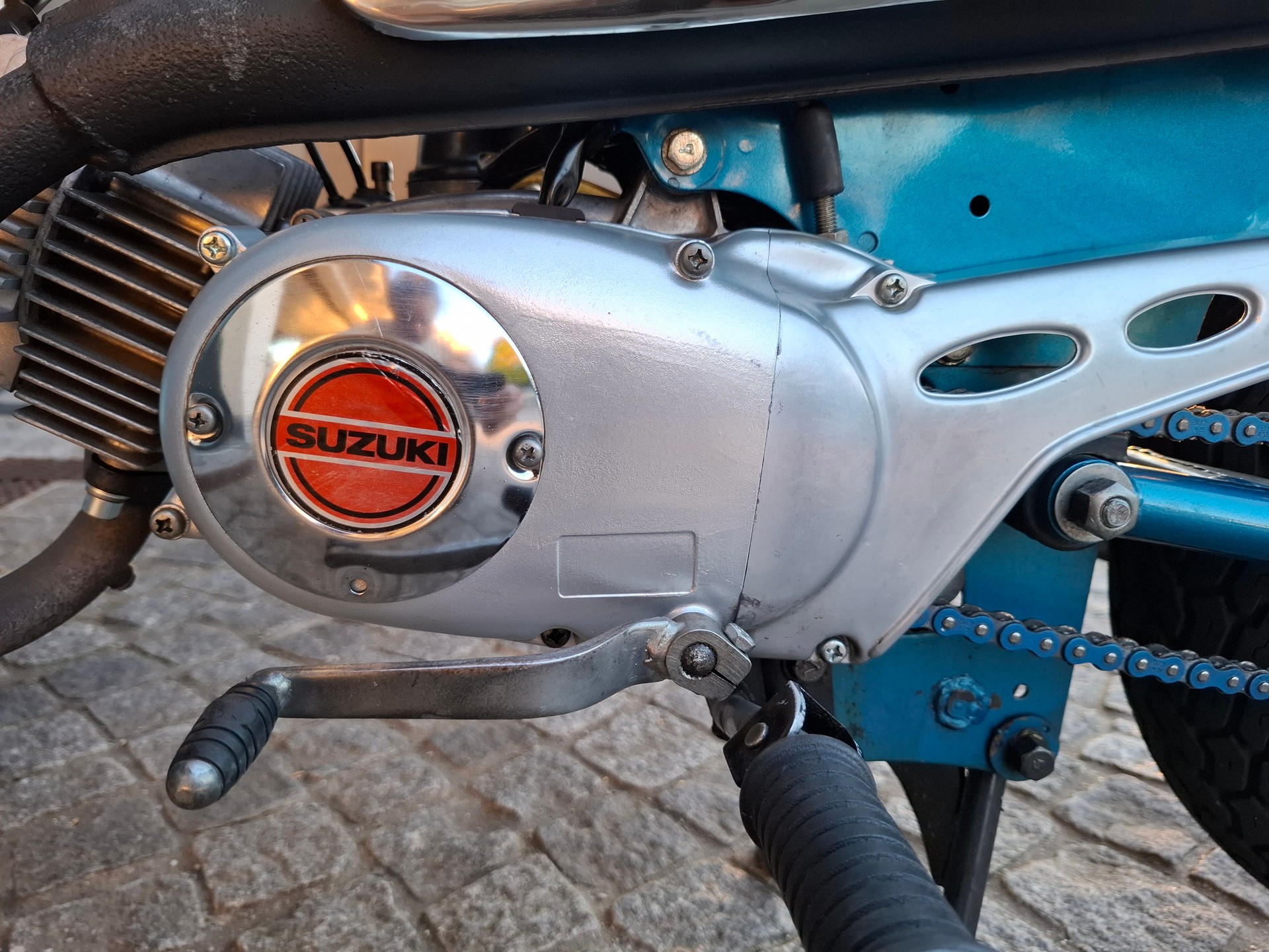 SUZUKI RV 50-image-12