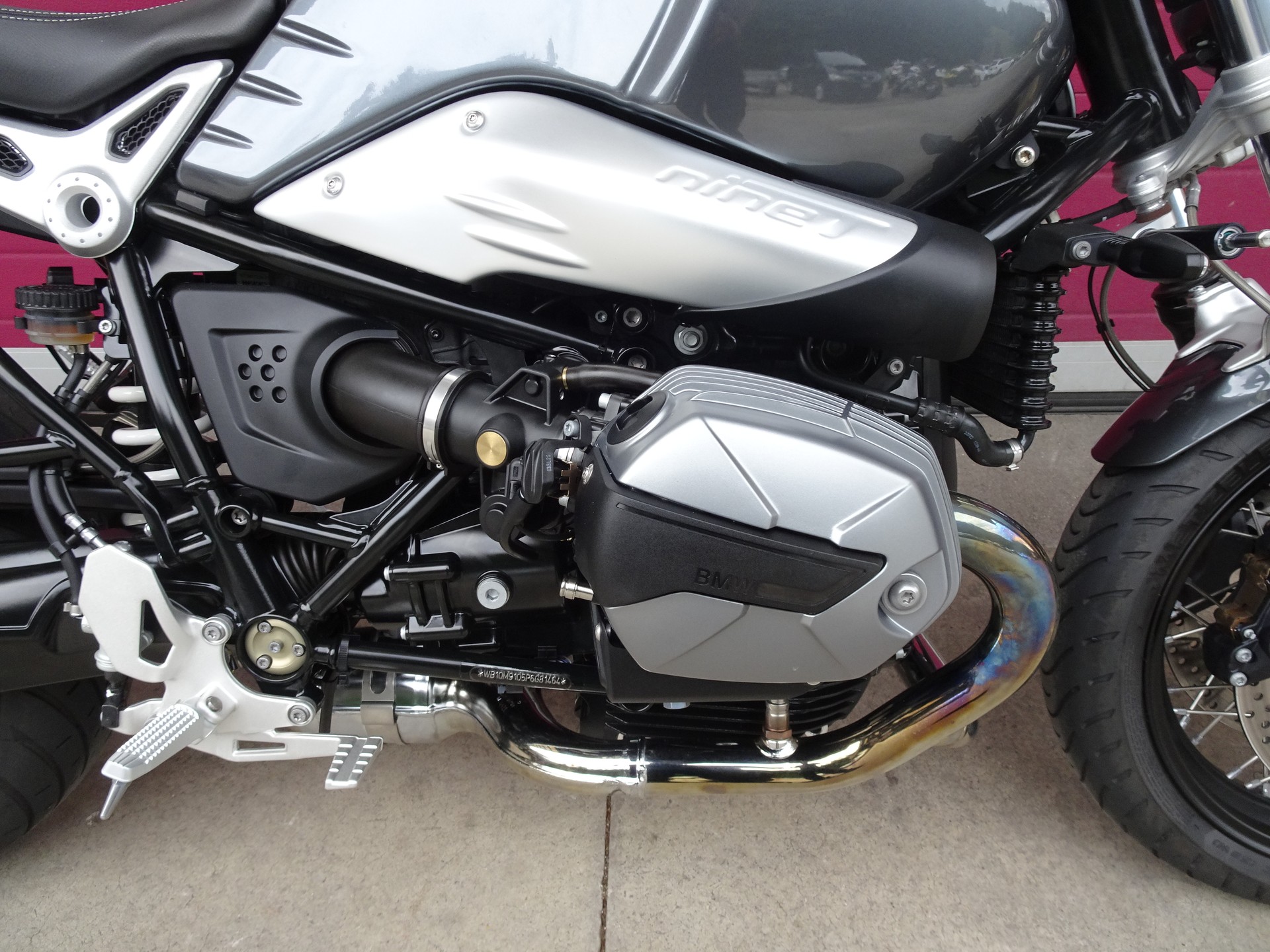 BMW R nineT Pure A2 (35kW)-image-9