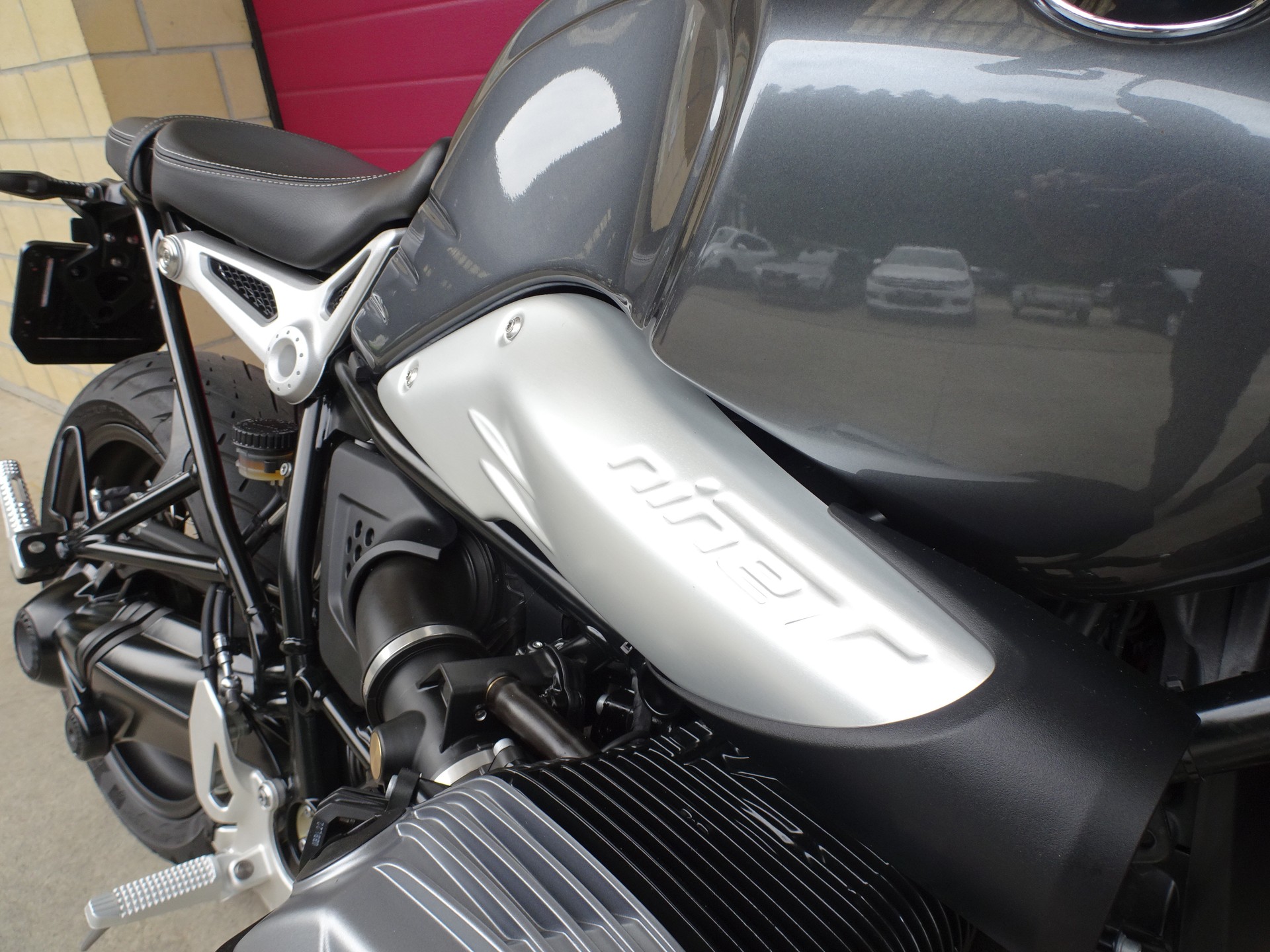 BMW R nineT Pure A2 (35kW)-image-13