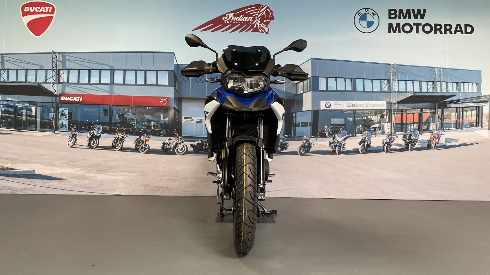 BMW F 800 GS Sport-showroom-element-1