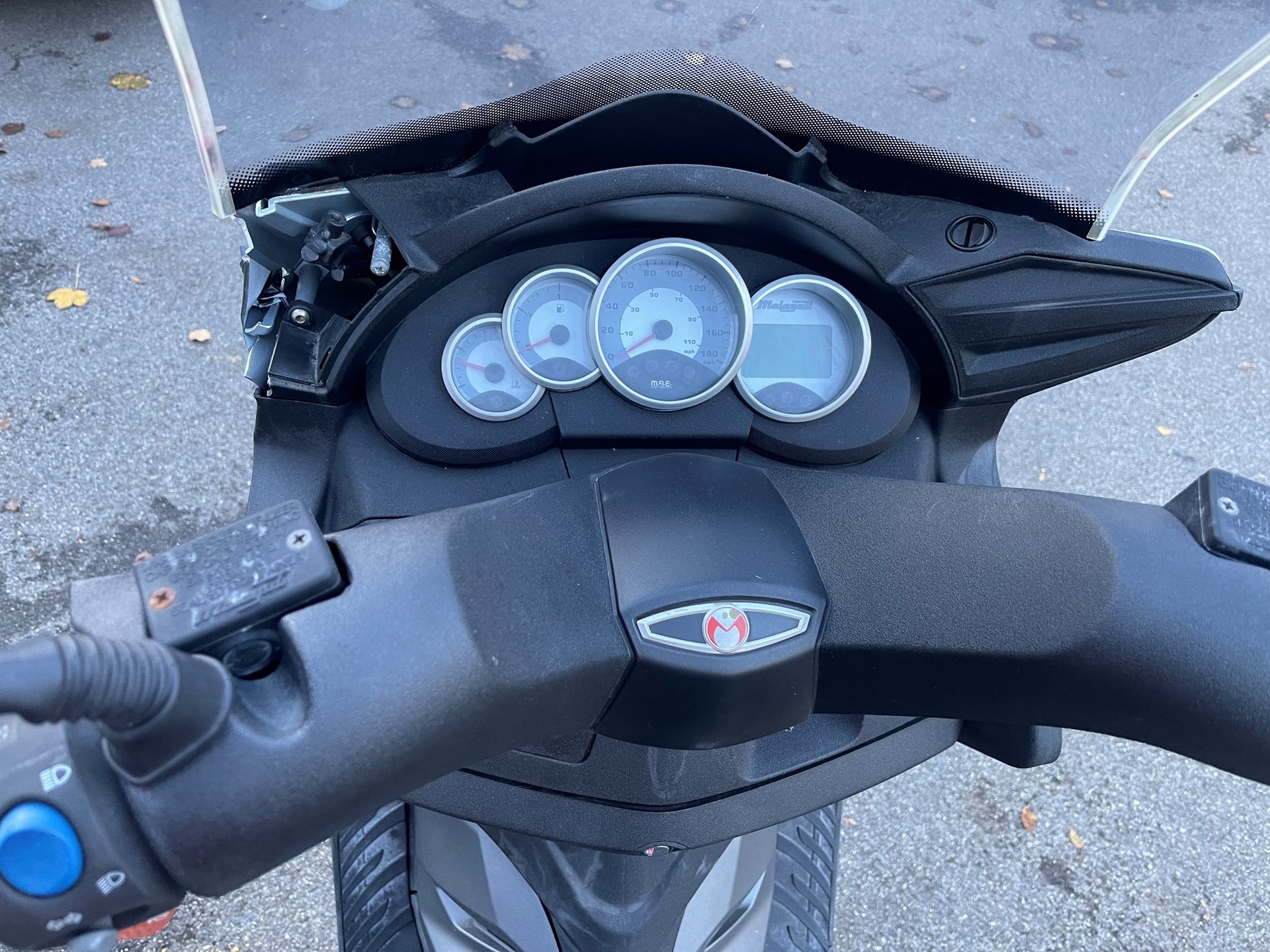 MALAGUTI Madison S 125-showroom-element-2