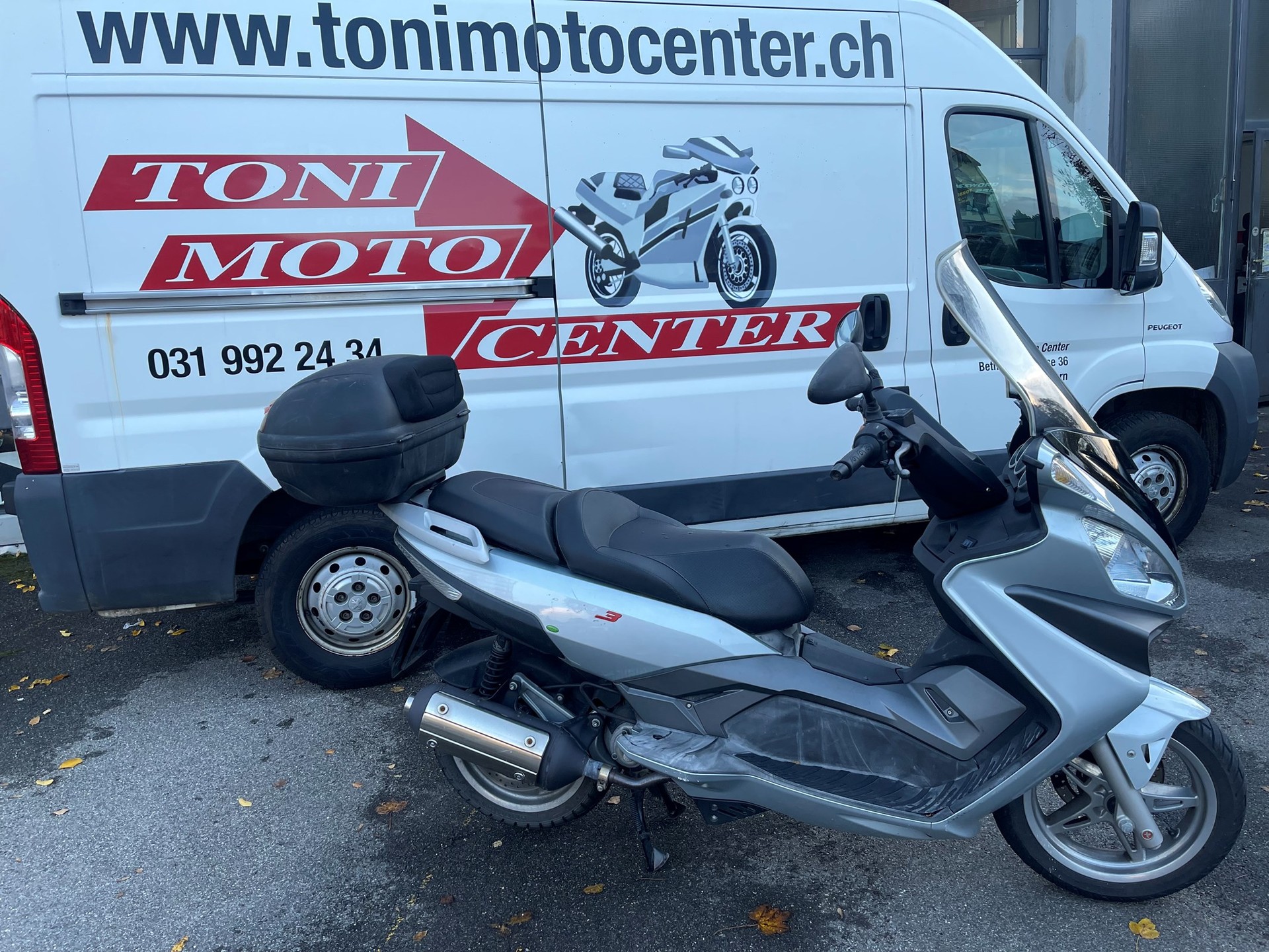 MALAGUTI Madison S 125-showroom-element-1