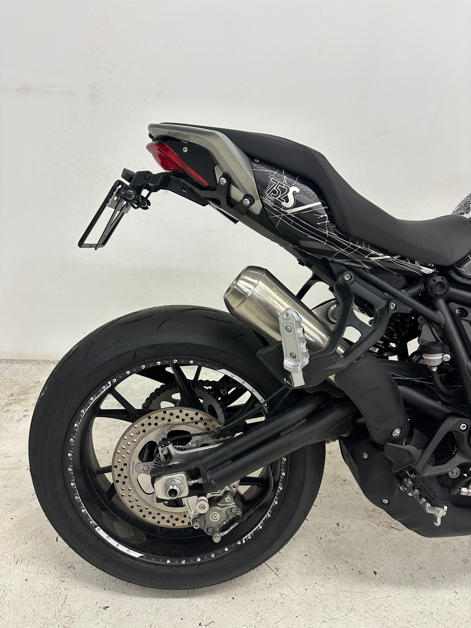 BENELLI 752 S (35 kW)-showroom-element-2
