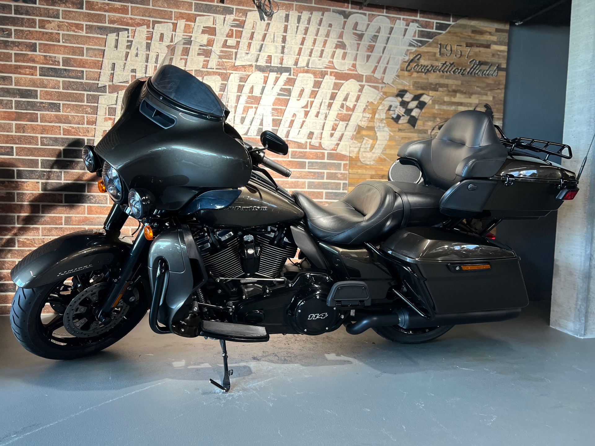 HARLEY-DAVIDSON FLHTK Electra Glide Ultra Limited 114