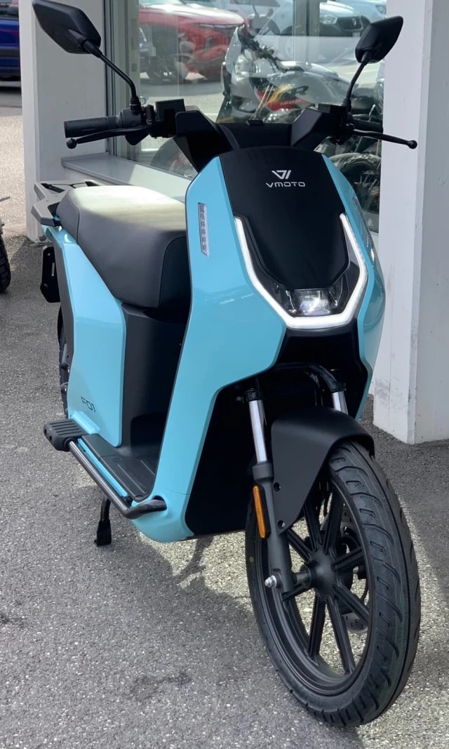 VMOTO F01
