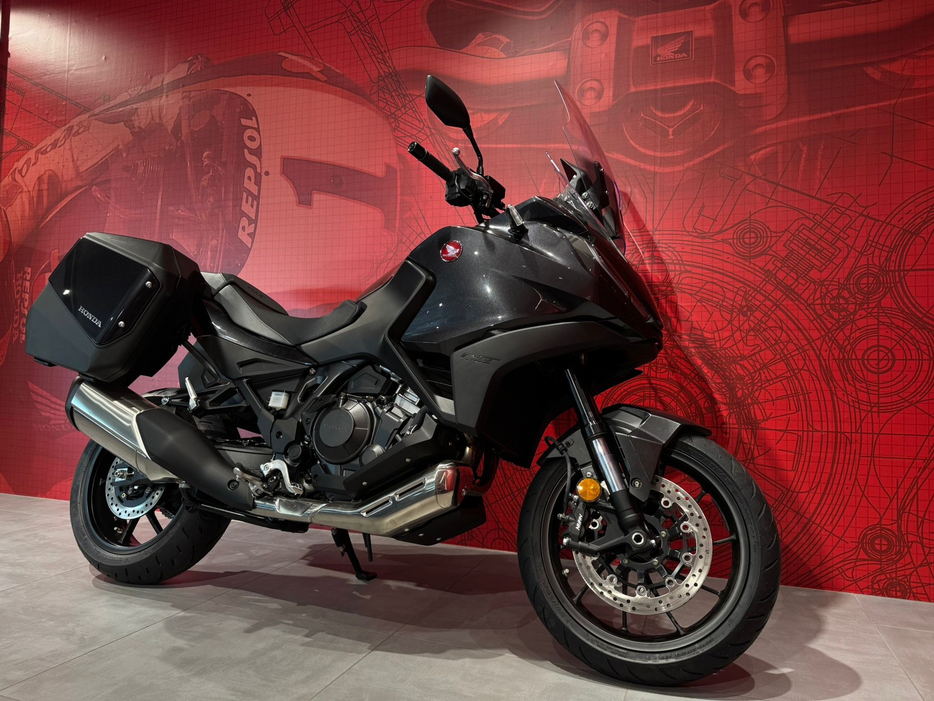 HONDA NT 1100 DCT-showroom-element-1