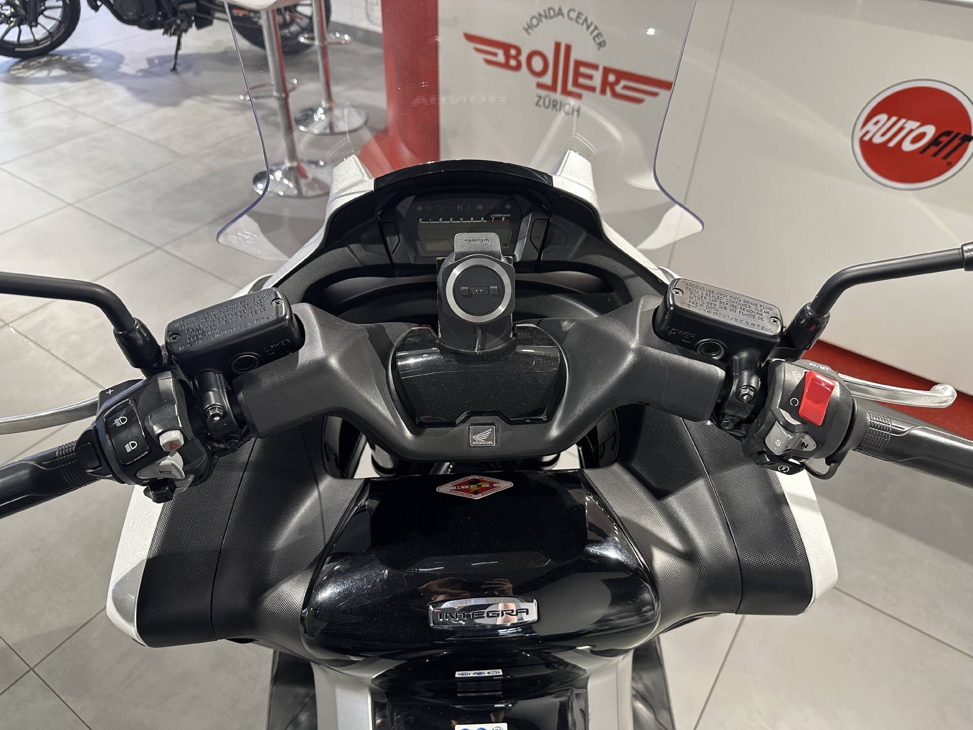 HONDA NC 700 D Integra ABS-showroom-element-2