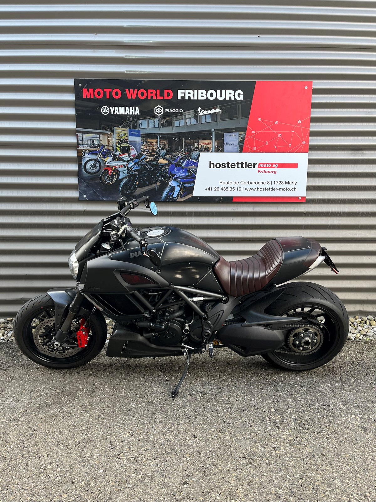 DUCATI DIAVEL 1200 ABS-showroom-element-1