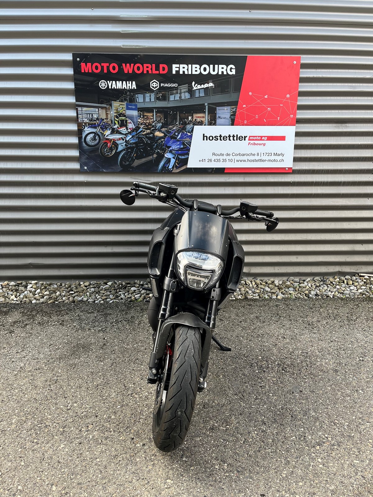 DUCATI DIAVEL 1200 ABS-showroom-element-2