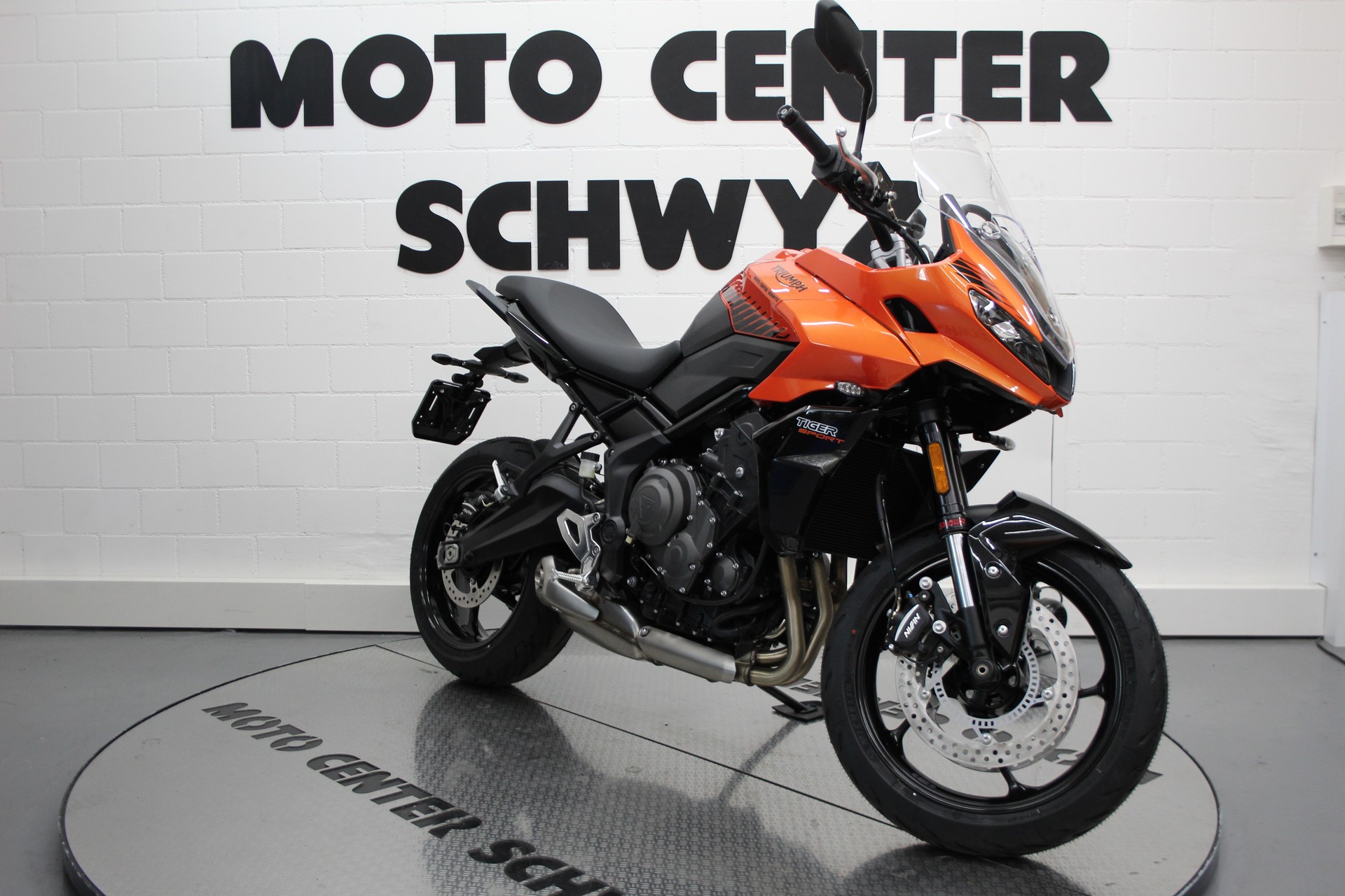 TRIUMPH Tiger 660 Sport-showroom-element-1