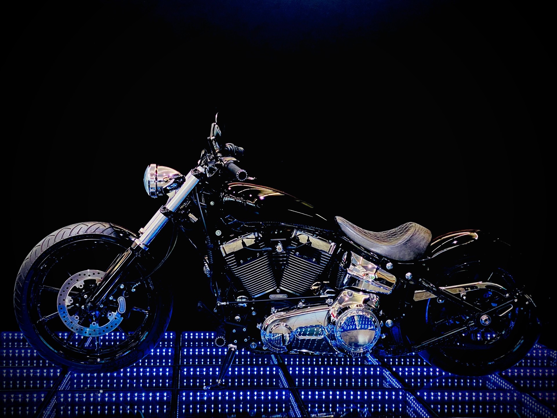 HARLEY-DAVIDSON FXSB Breakout 103 ABS-showroom-element-3