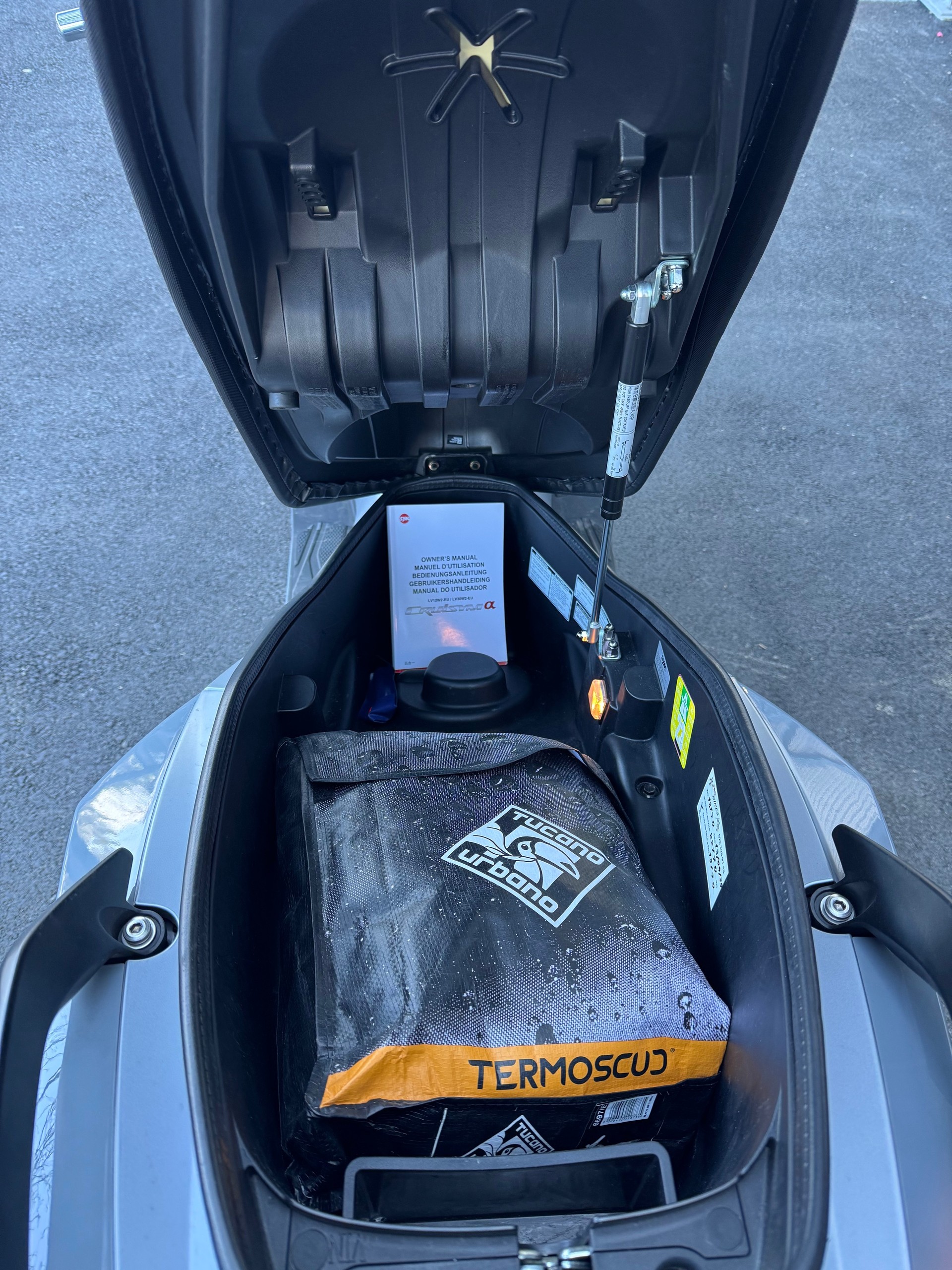 SYM Cruisym 300 i-showroom-element-3