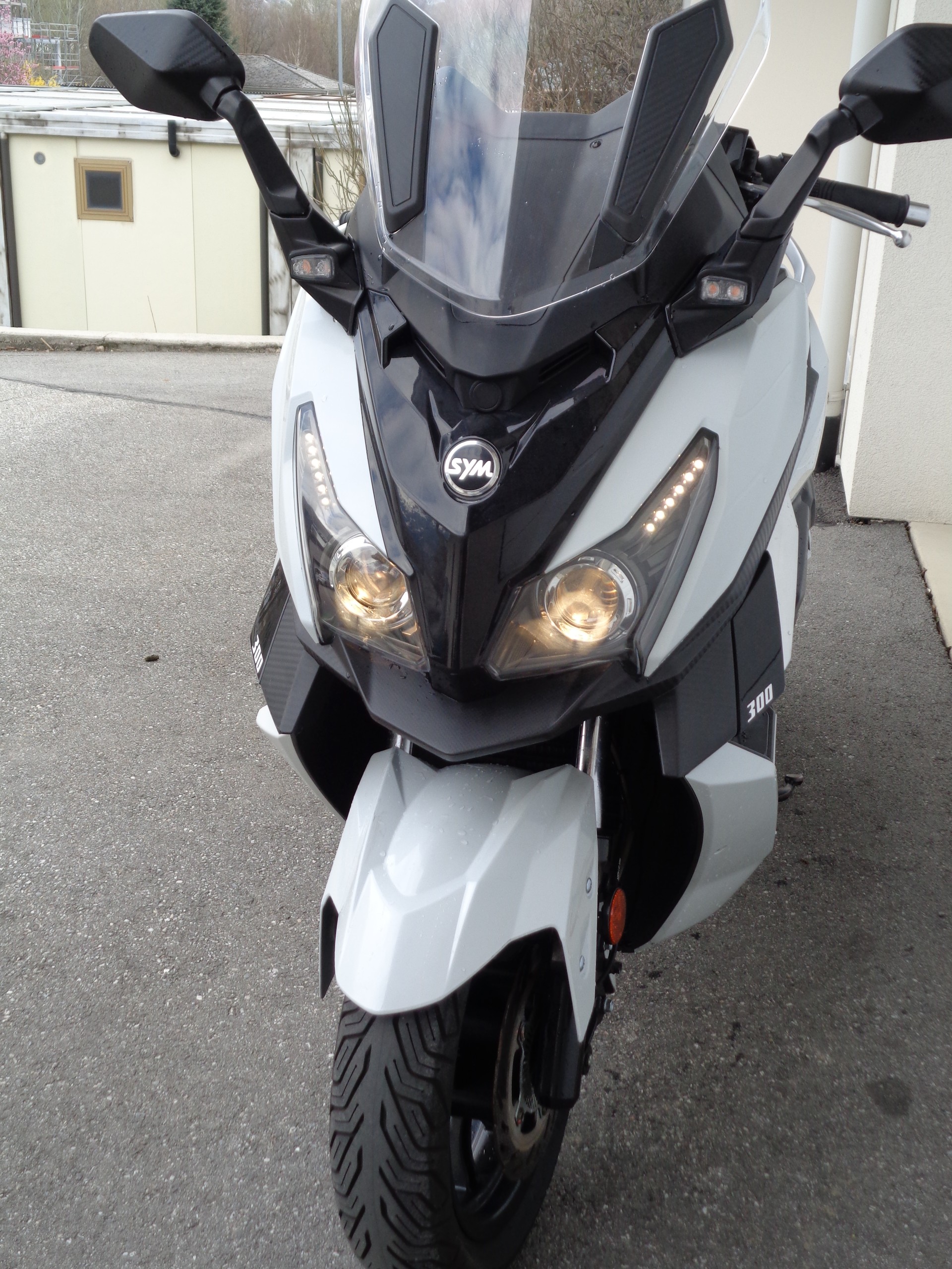 SYM Cruisym 300 i ABS-showroom-element-2