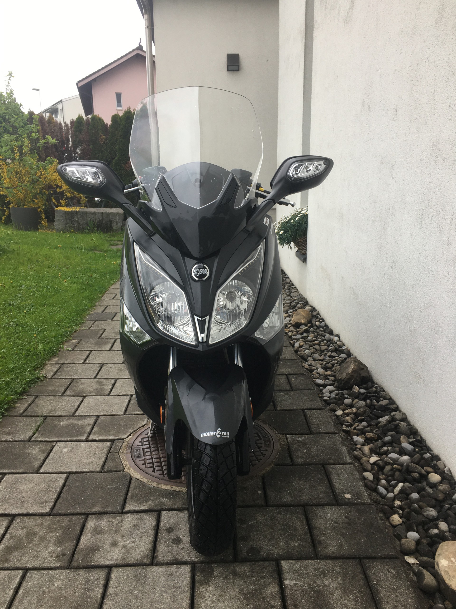 SYM GTS 300 i ABS-showroom-element-3