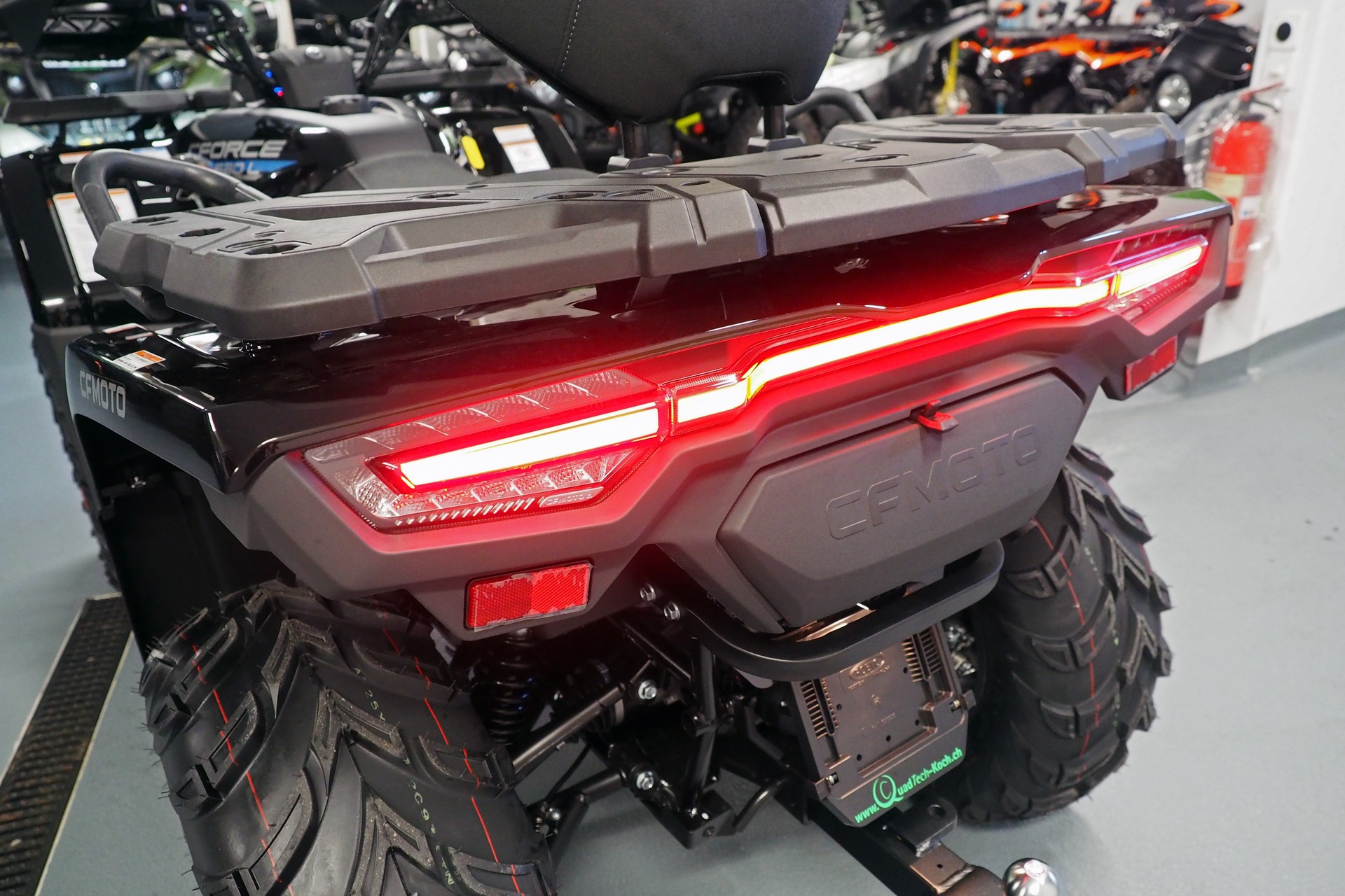 CF MOTO C Force 520 L-image-8