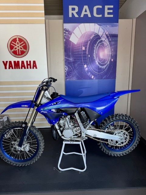 YAMAHA YZ 250-image-1