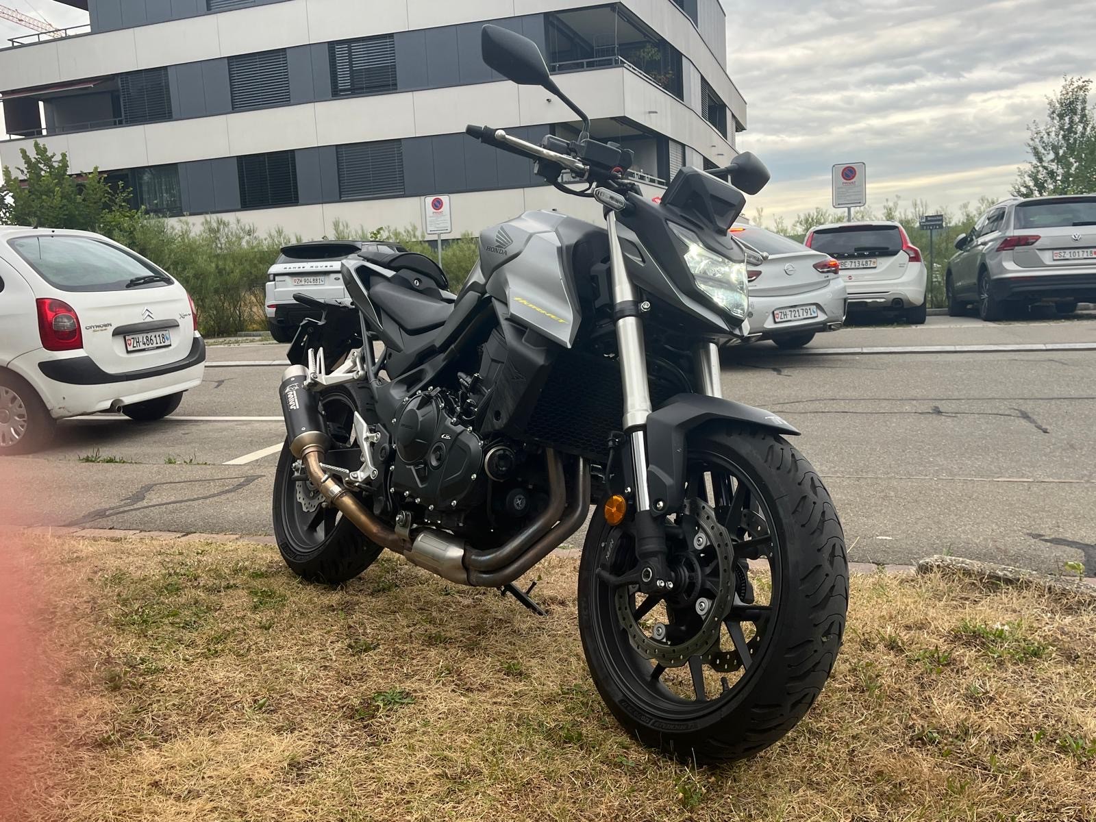 HONDA CB 750 Hornet (35kW)-image-4