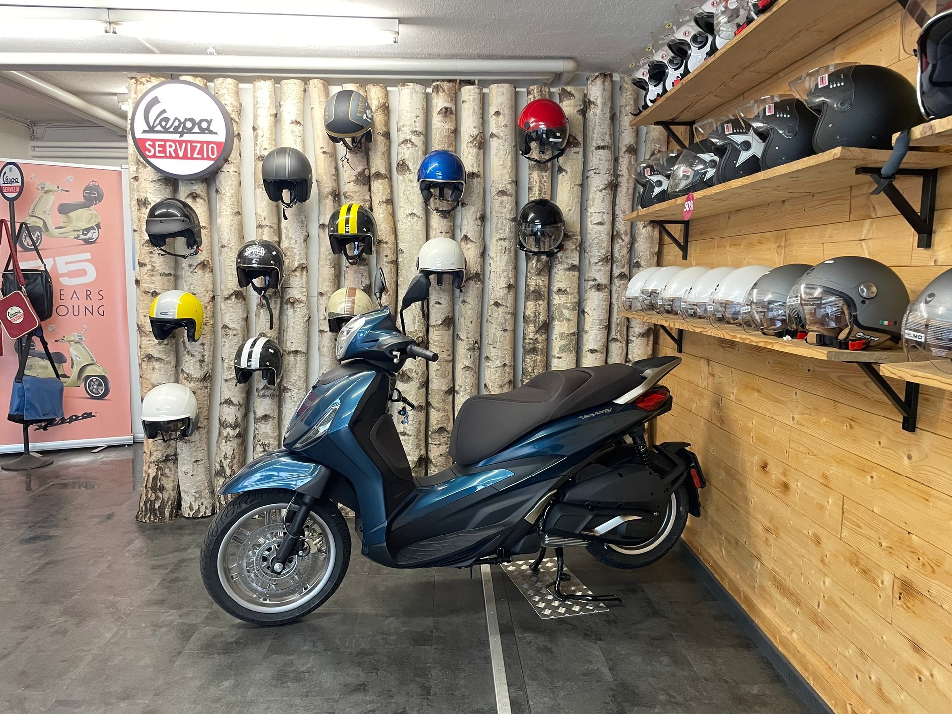 PIAGGIO Beverly 300