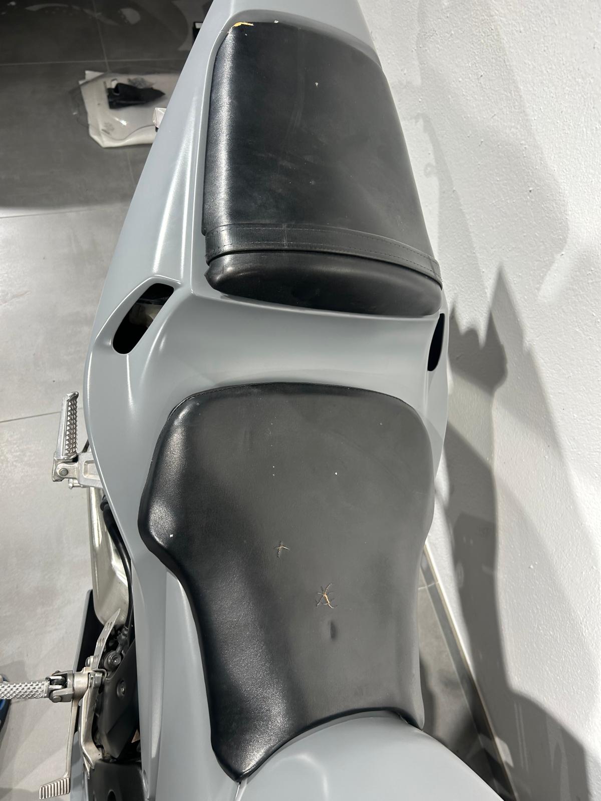 HONDA CBR 600 RR-showroom-element-2