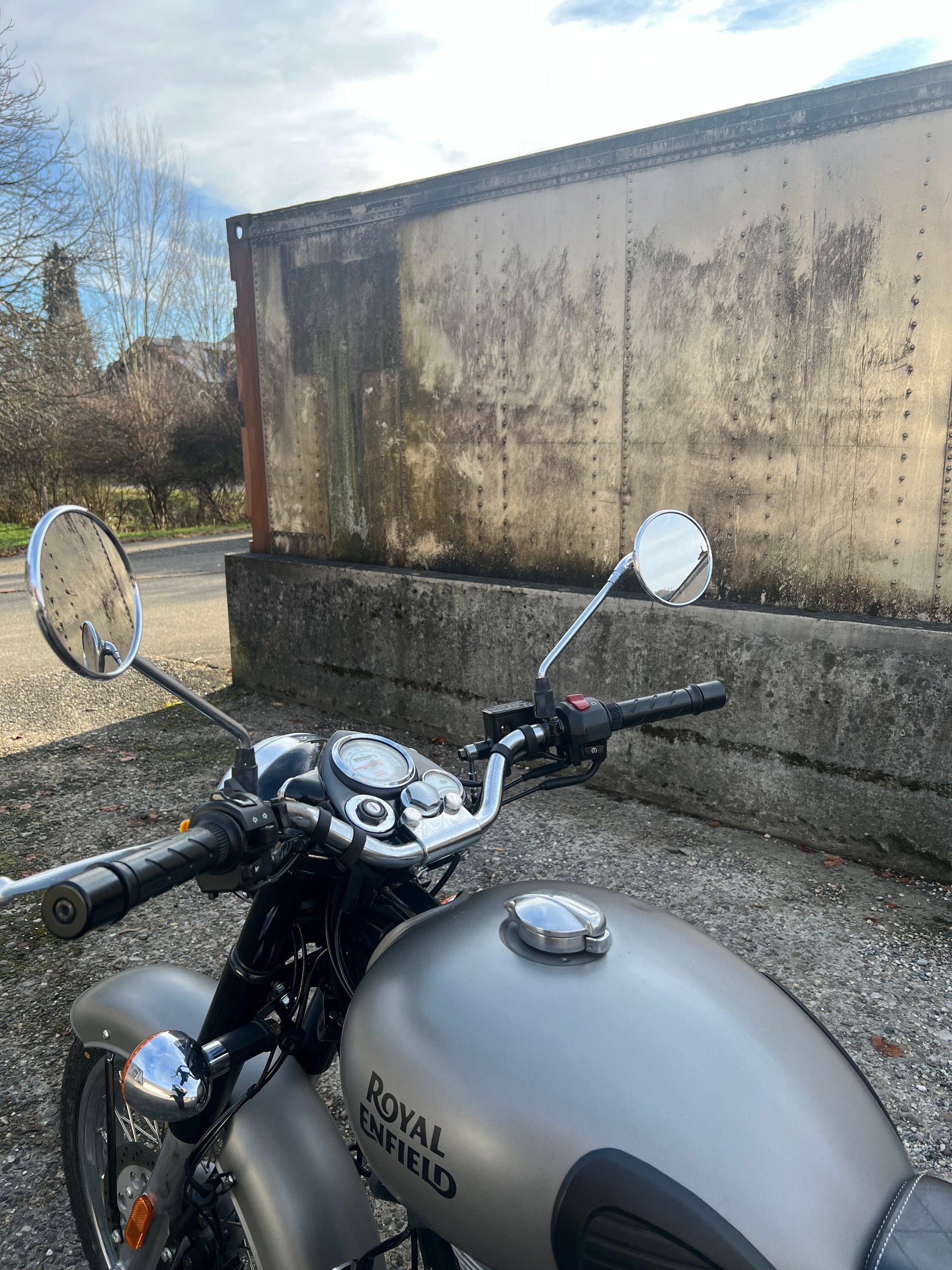 ROYAL ENFIELD Bullet 500 EFI-image-3