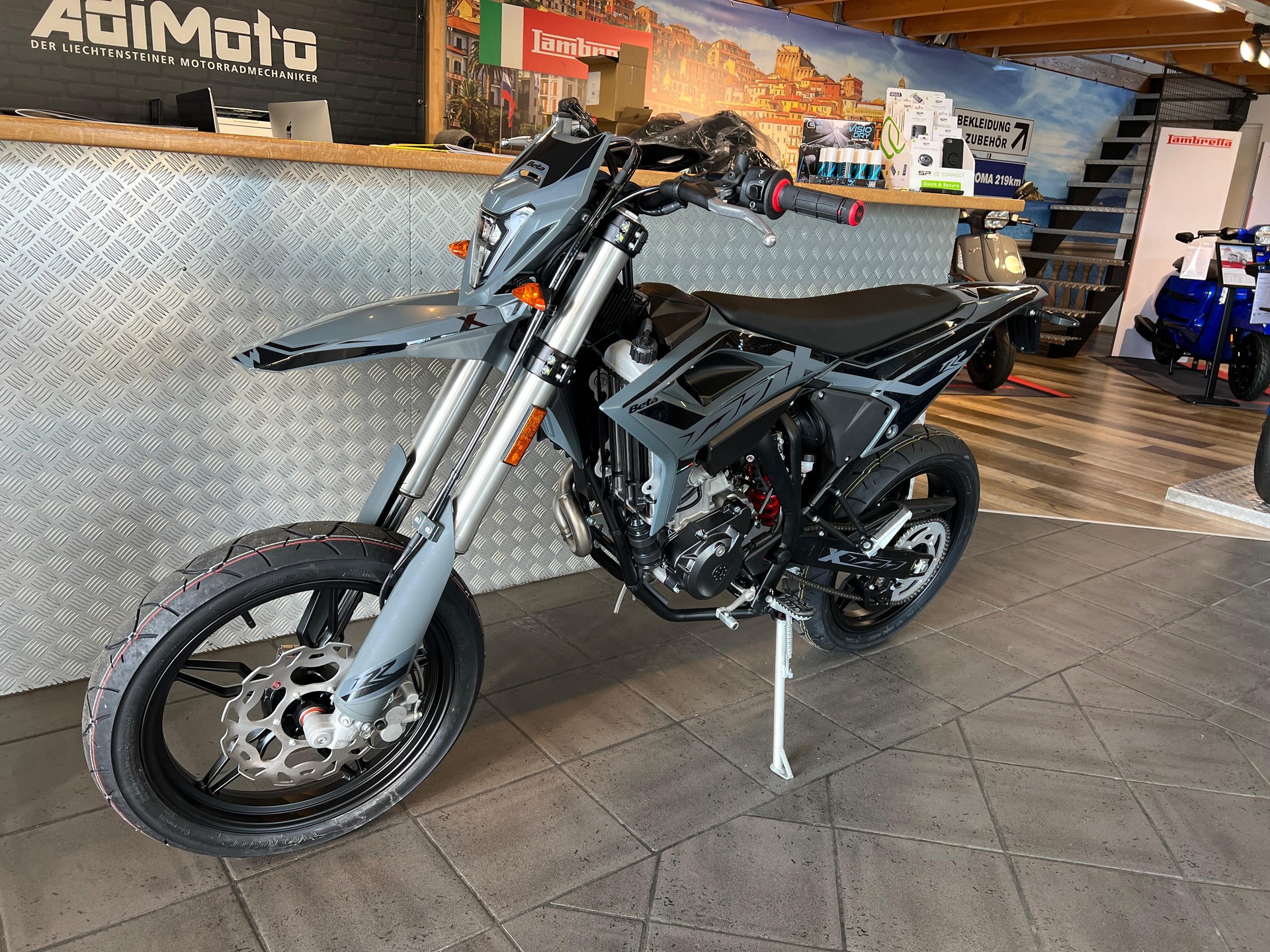BETA RR 125-4T LC Motard-image-4