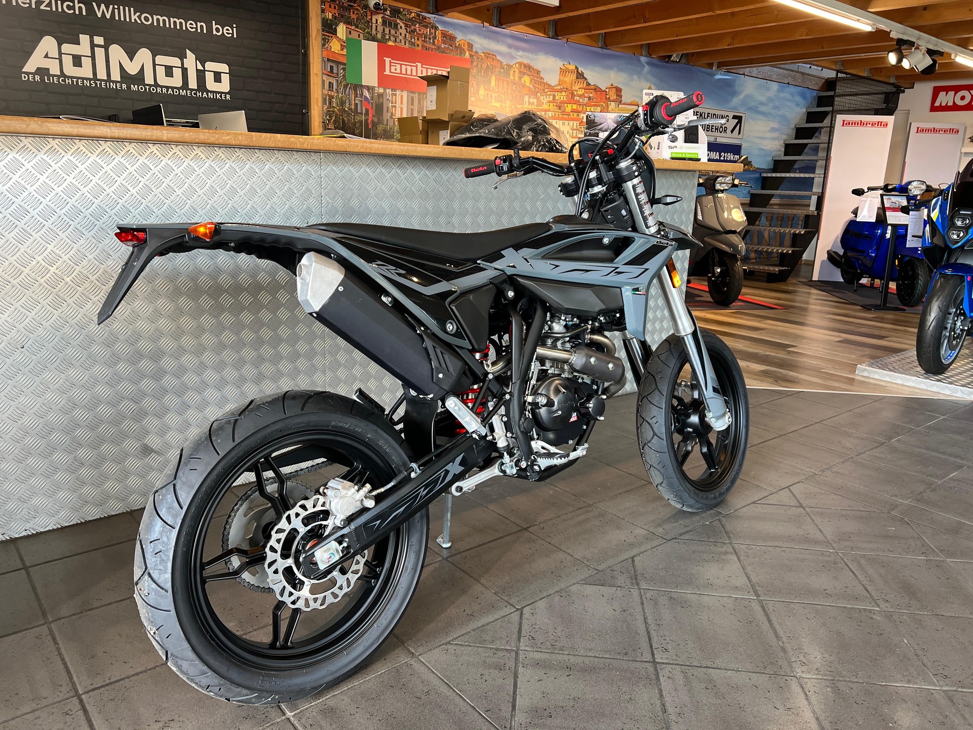 BETA RR 125-4T LC Motard-image-2