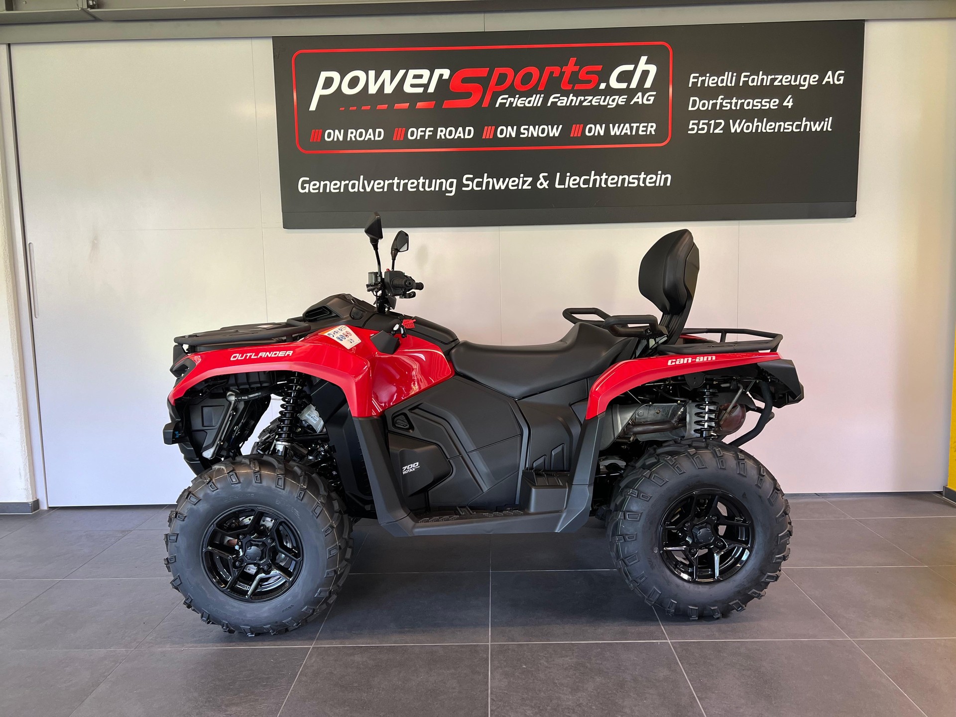 CAN-AM Outlander 700 MAX DPS ABS T-image-4