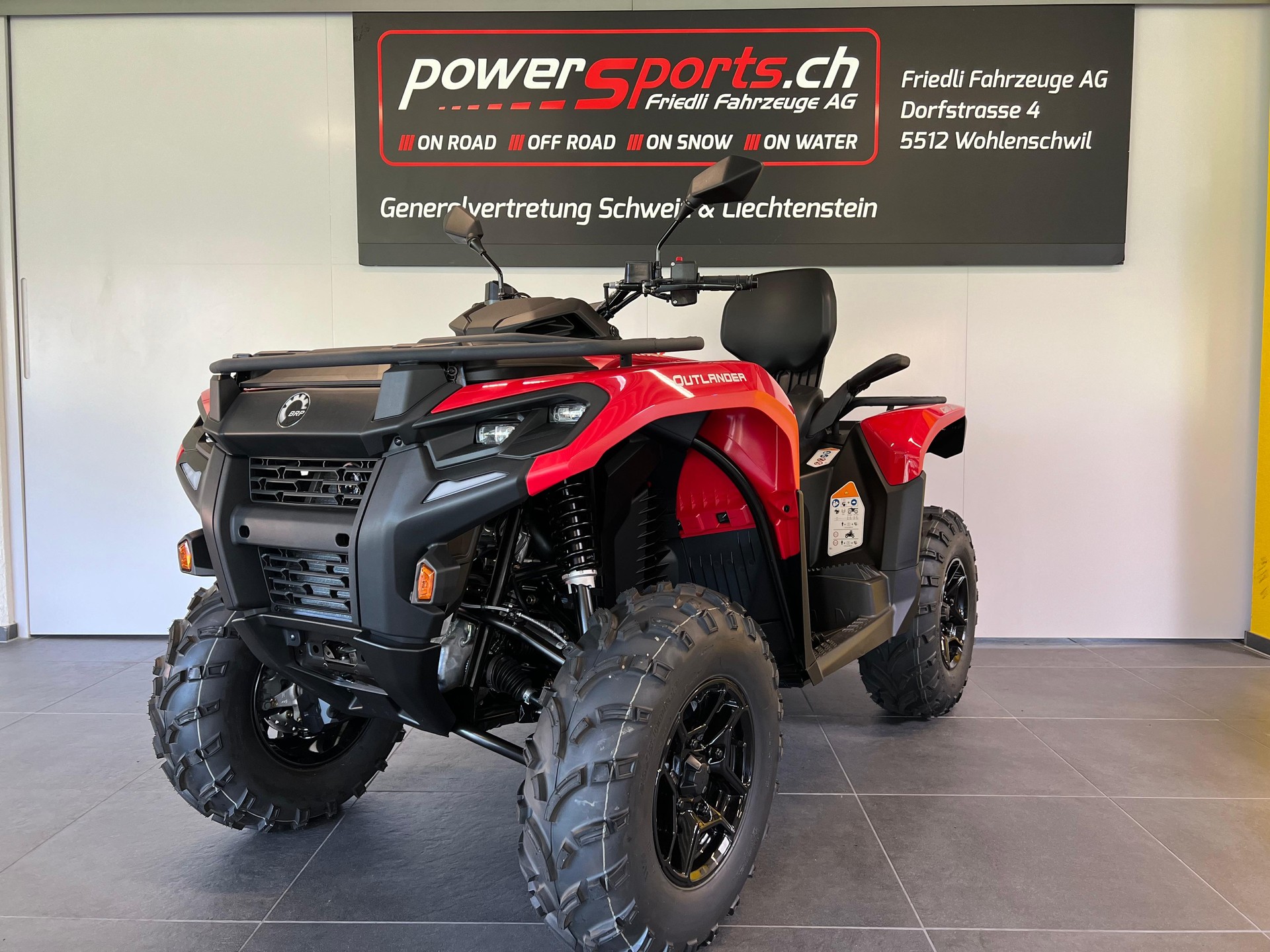 CAN-AM Outlander 700 MAX DPS ABS T-image-0