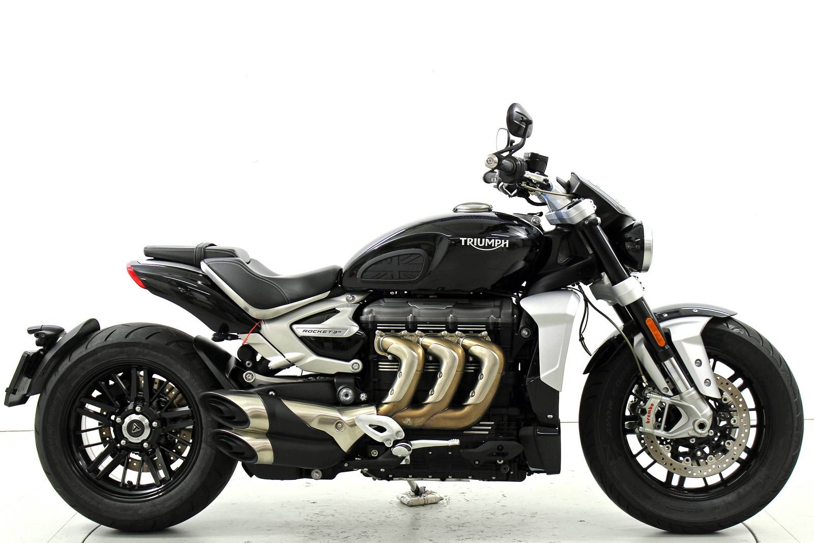 TRIUMPH Rocket III R-showroom-element-3