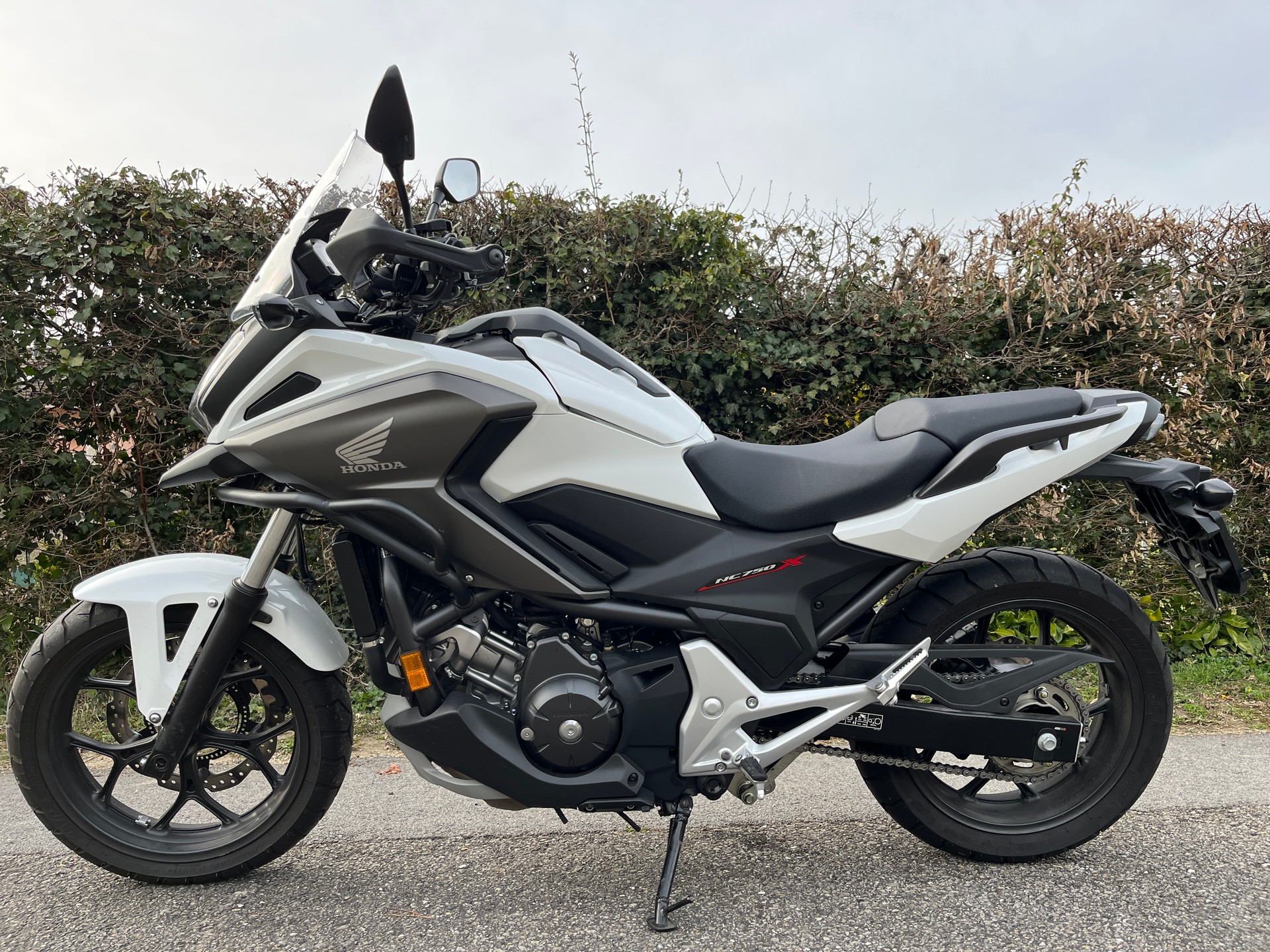 HONDA NC 750 X DTC ABS-image-1