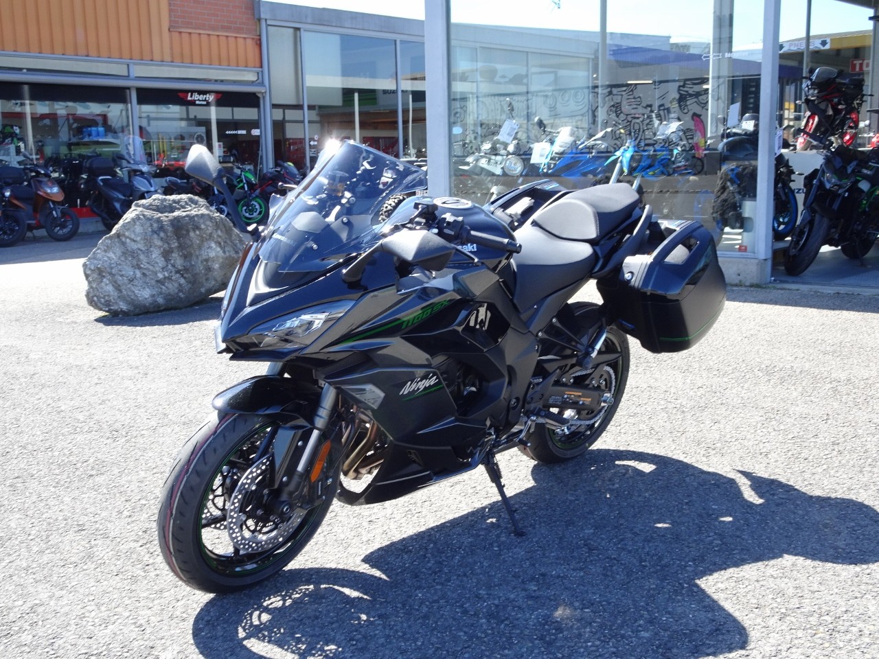 KAWASAKI Ninja 1100 SX Tourer-showroom-element-3