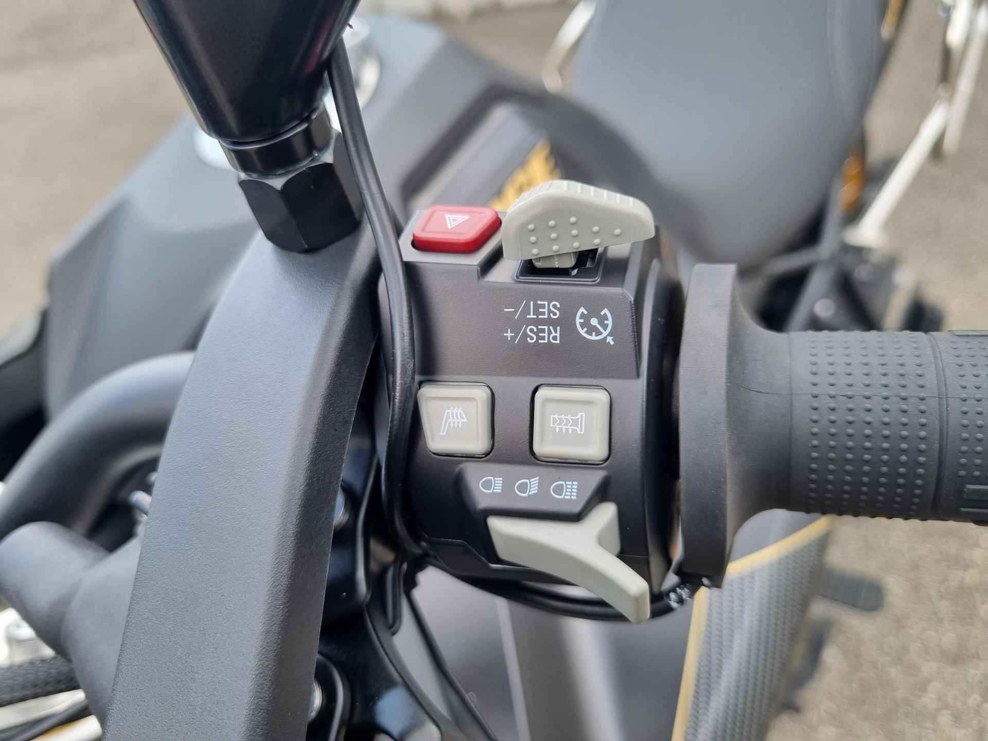 VOGE 900DSX Adventure Black Knight-image-11