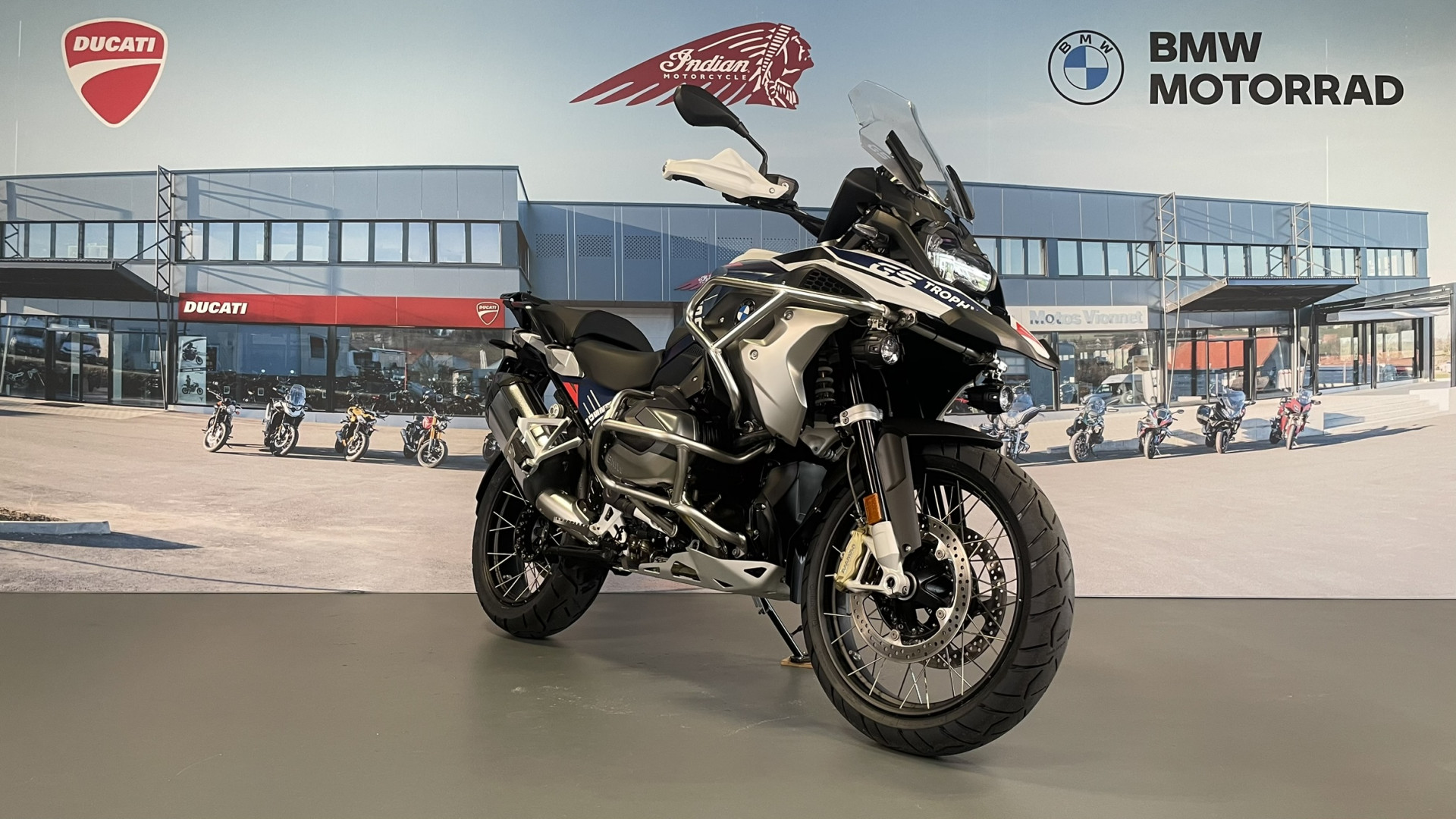 BMW R 1250 GS Trophy Service inclus + garantie jusqu'au 03.04.2026